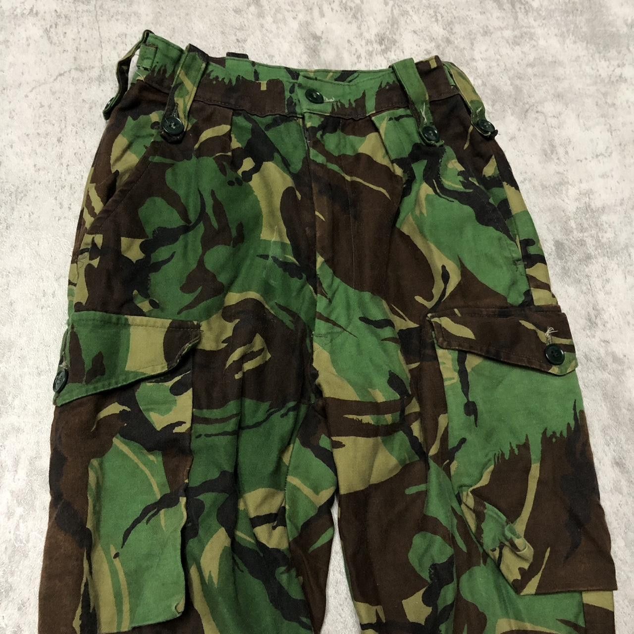 Other Khaki and green camo trousers with adjustable waist Size US 32 / EU 48 - 2 Thumbnail