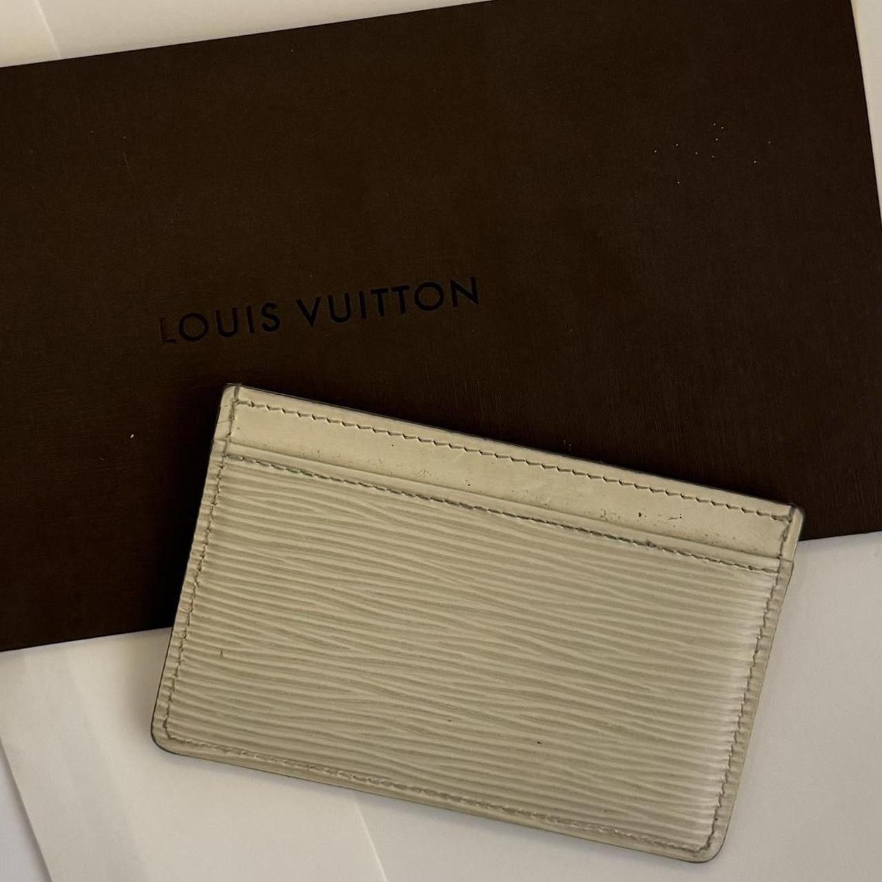 Louis Vuitton White Epi Leather Cardholder Size ONE SIZE - 6 Thumbnail