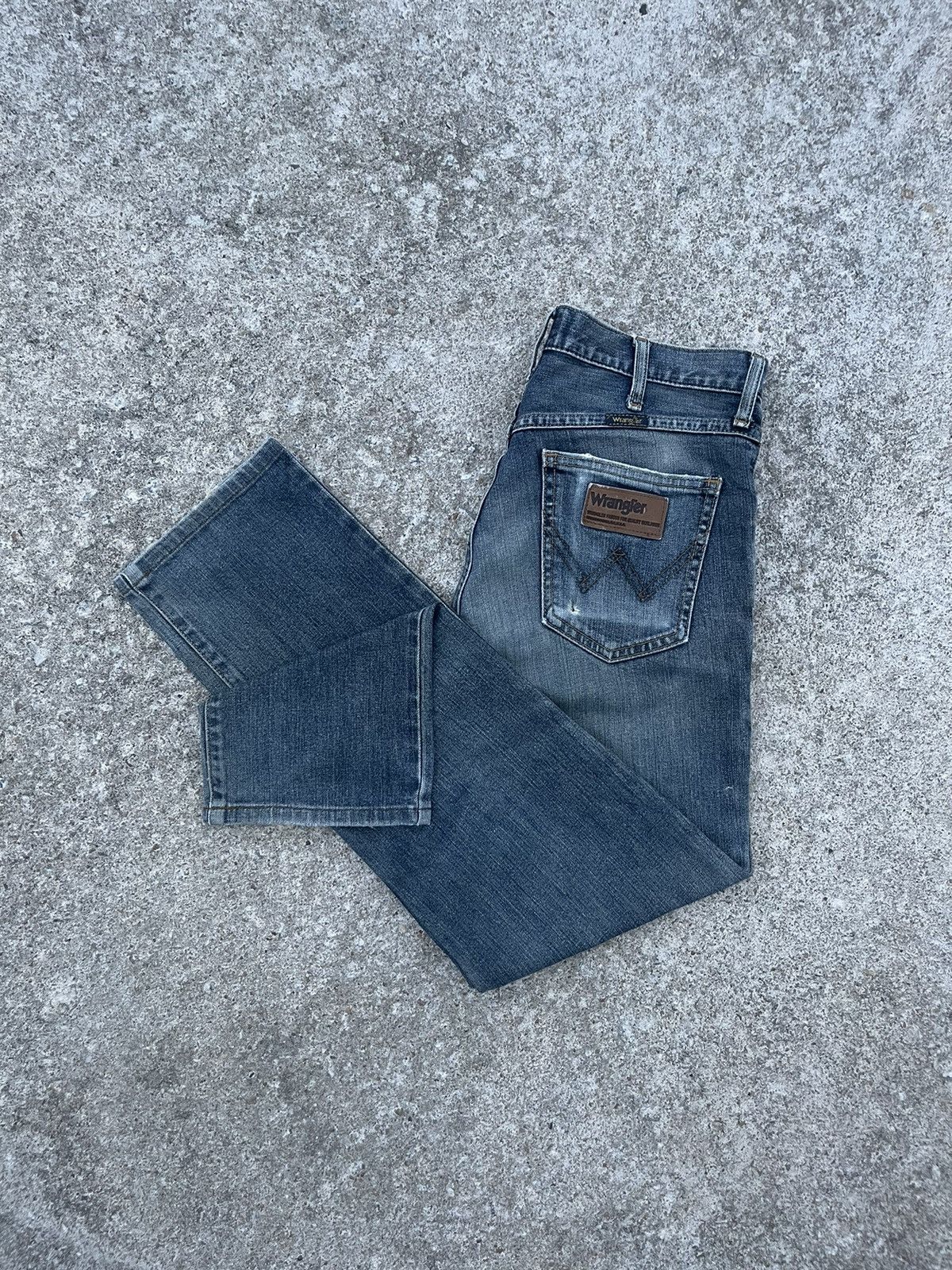 Wrangler 🔥 Wrangler Under License Distressed Denim W32🔥 Size US 32 / EU 48 - 14 Thumbnail
