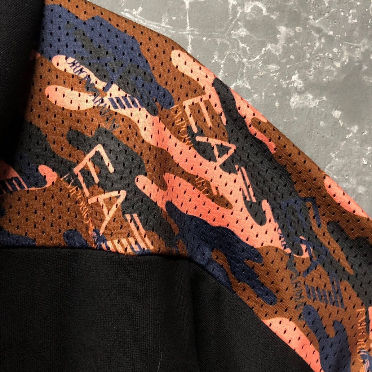 Emporio Armani Emporio armani sample piece Size US L / EU 52-54 / 3 - 8 Thumbnail