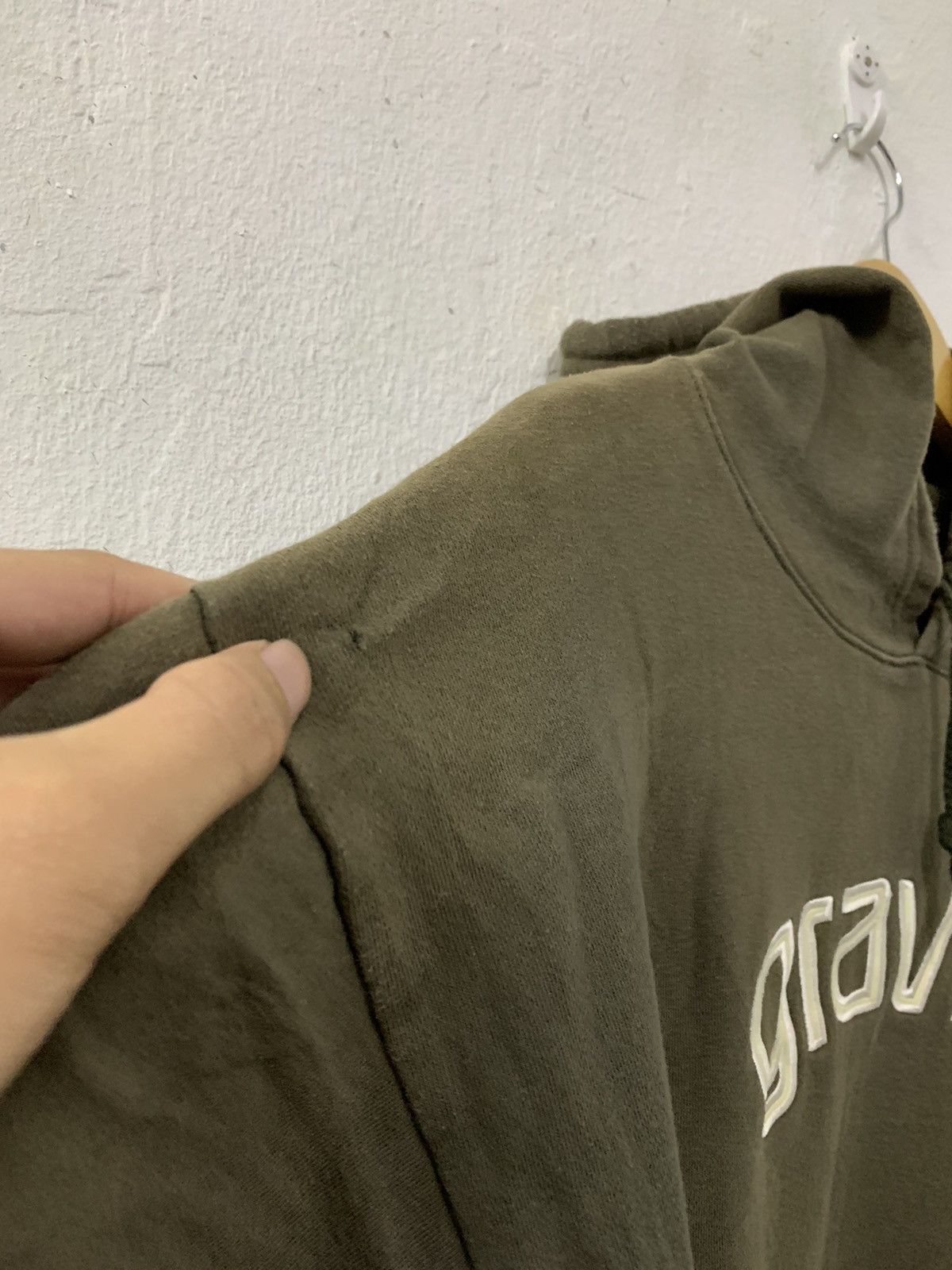 Gravis Vintage Gravis Faded Hoodie Size US XL / EU 56 / 4 - 10 Thumbnail