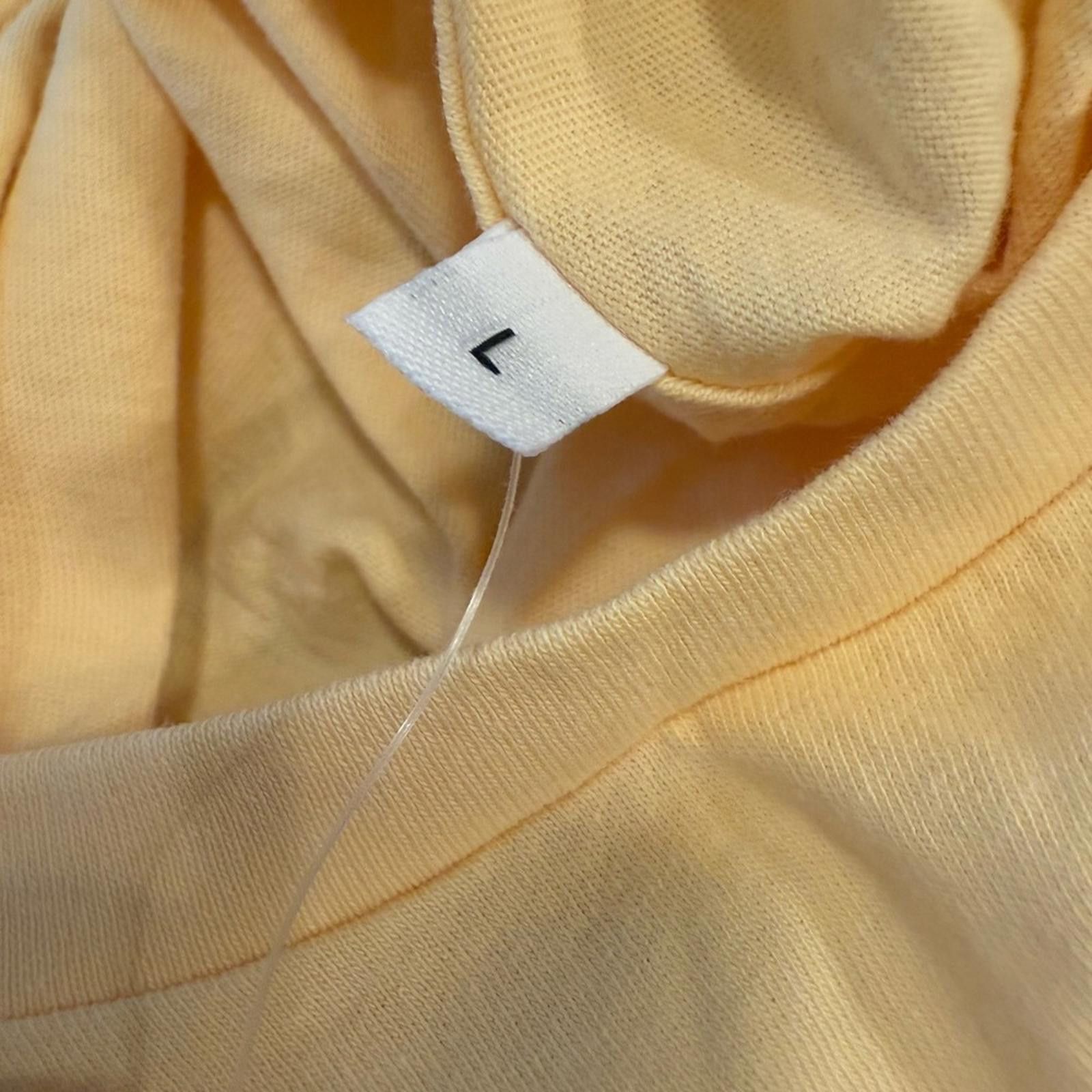 Other J. Crew Factory yellow & blue graphic dog tee shirt SZ LG Size US L / EU 52-54 / 3 - 6 Thumbnail