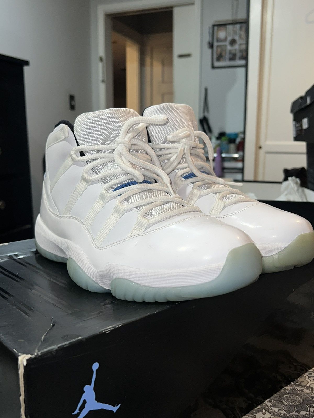 Jordan Brand Jordan 11 Retro “Legend Blue” (2014) – Size 13 Size US 13 / EU 46 - 2 Thumbnail