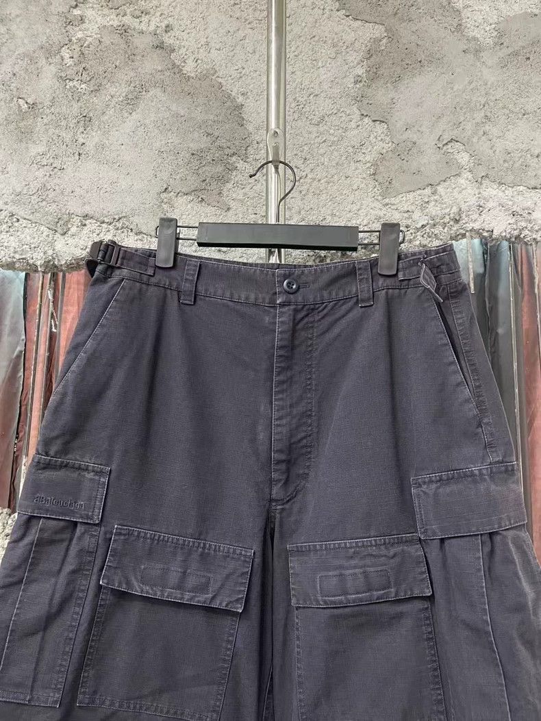 Balenciaga Balenciaga Cargo Pants with Detachable Shorts Size US 44 / EU 60 - 3 Thumbnail