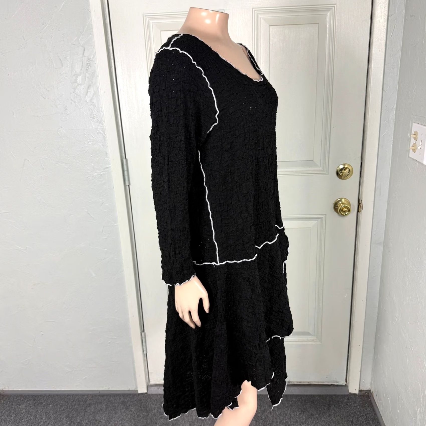 Vintage Noblu Dress Mini Black Cotton Knit Long Sleeve Scoop Neck Casual Womens M Lagelook Vintage No Size M / US 6-8 / IT 42-44 - 6 Thumbnail