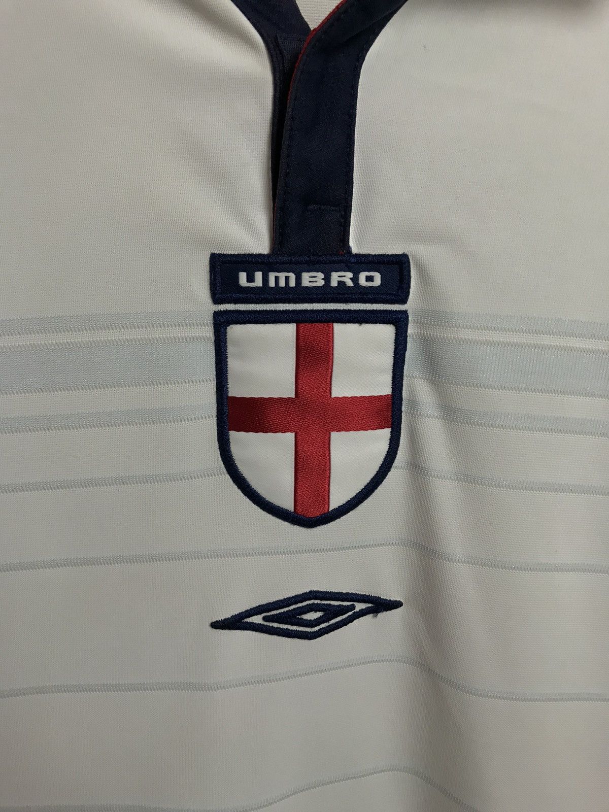 Vintage Vintage 2005 Umbro England soccer jersey Size US L / EU 52-54 / 3 - 3 Thumbnail