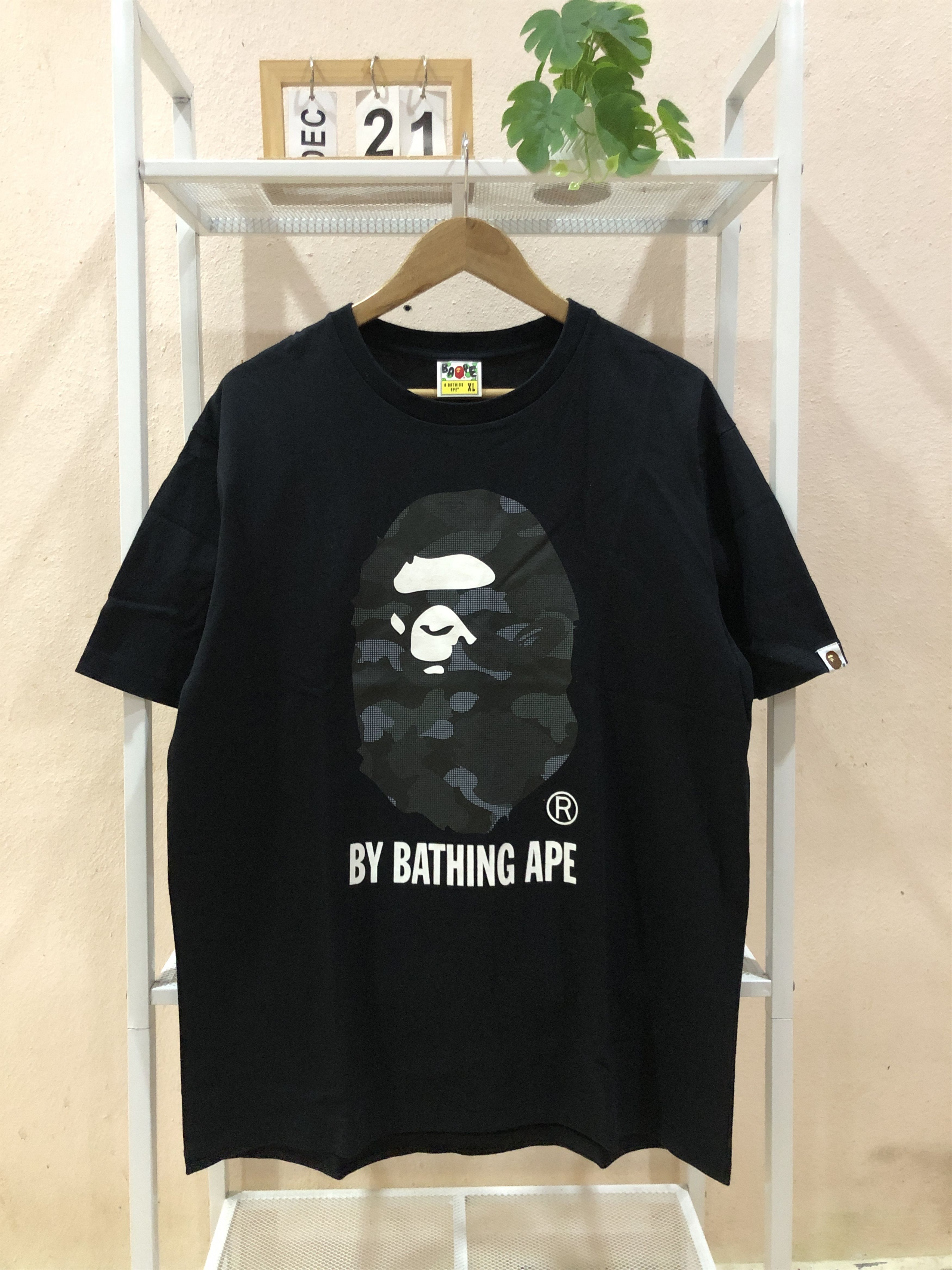 Bape BAPE 1st Camo Big Ape Head Tee Size US XL / EU 56 / 4 - 1 Thumbnail