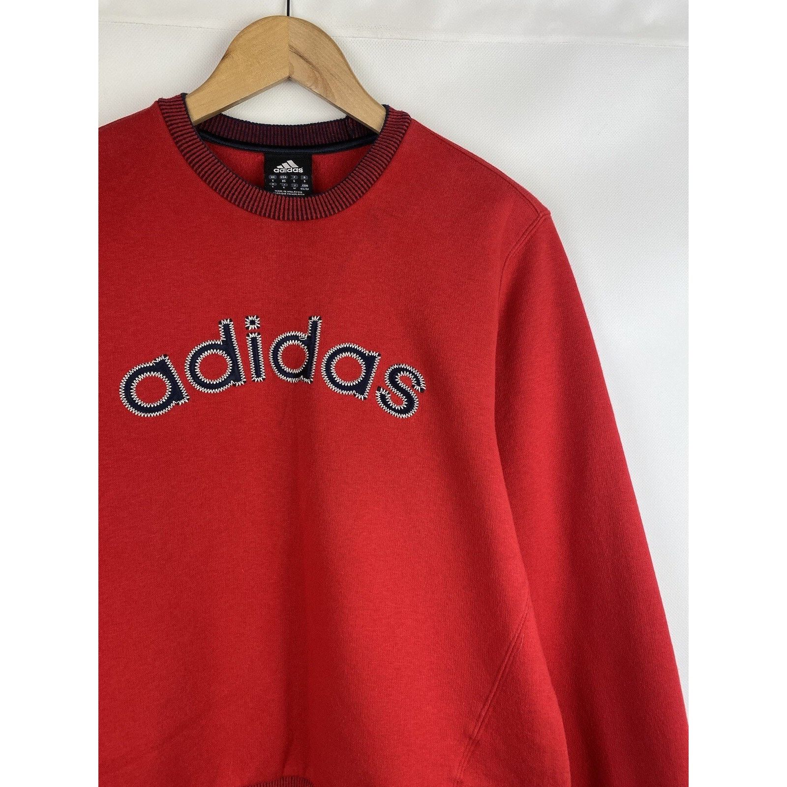 Adidas Adidas vintage big logo sweatshirt pullover size Xs / S Size US XS / EU 42 / 0 - 5 Thumbnail