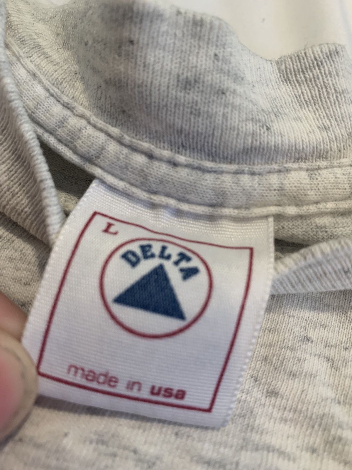 Delta Vintage 1992 NASA grey Discovery shuttle Size US M / EU 48-50 / 2 - 6 Thumbnail