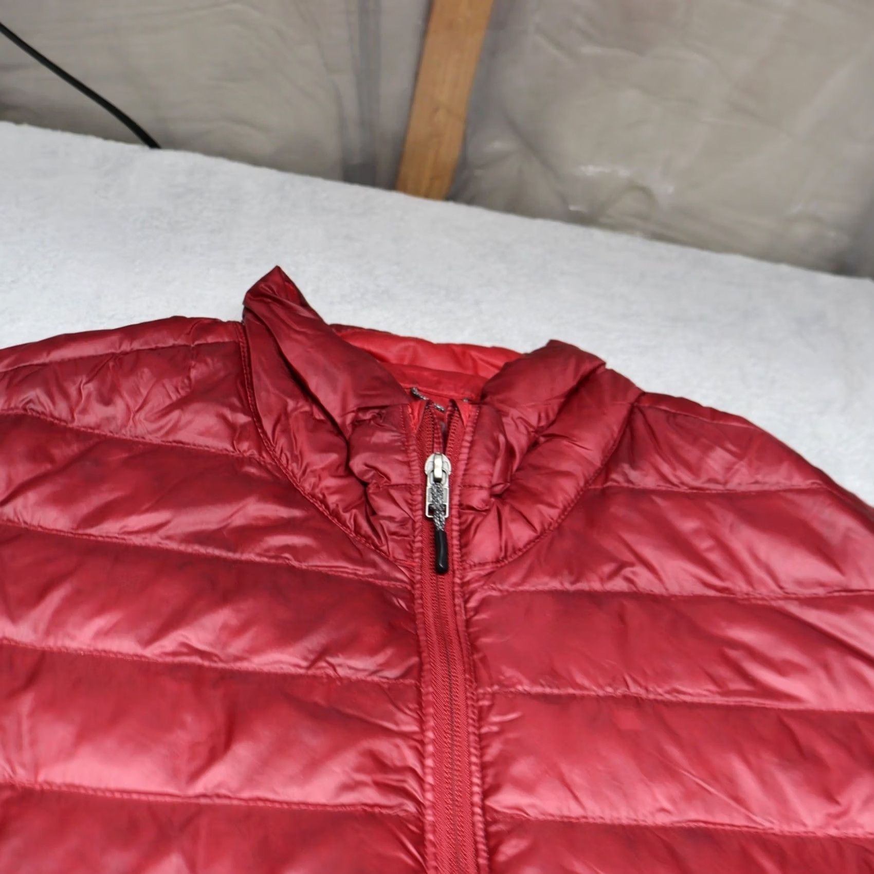 Vintage VINTAGE REI Down Vest Mens XL Red Full Zip Quilted Lightweight Puffer Winter Simulated Gorpcore Casual Travel Size US XL / EU 56 / 4 - 3 Thumbnail
