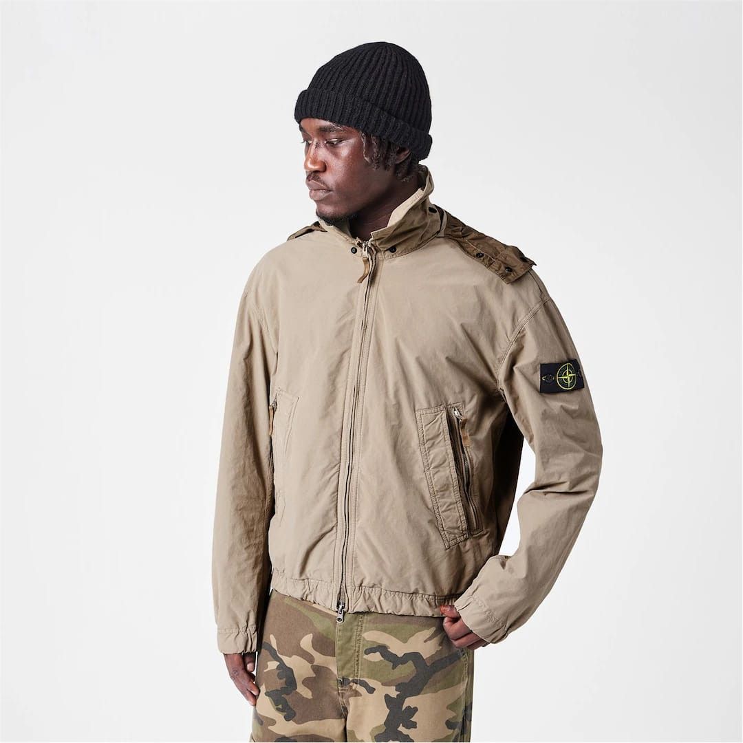 Stone Island o1g2r1mq0526 Technical Coach Jacket in Beige Size US M / EU 48-50 / 2 - 3 Thumbnail