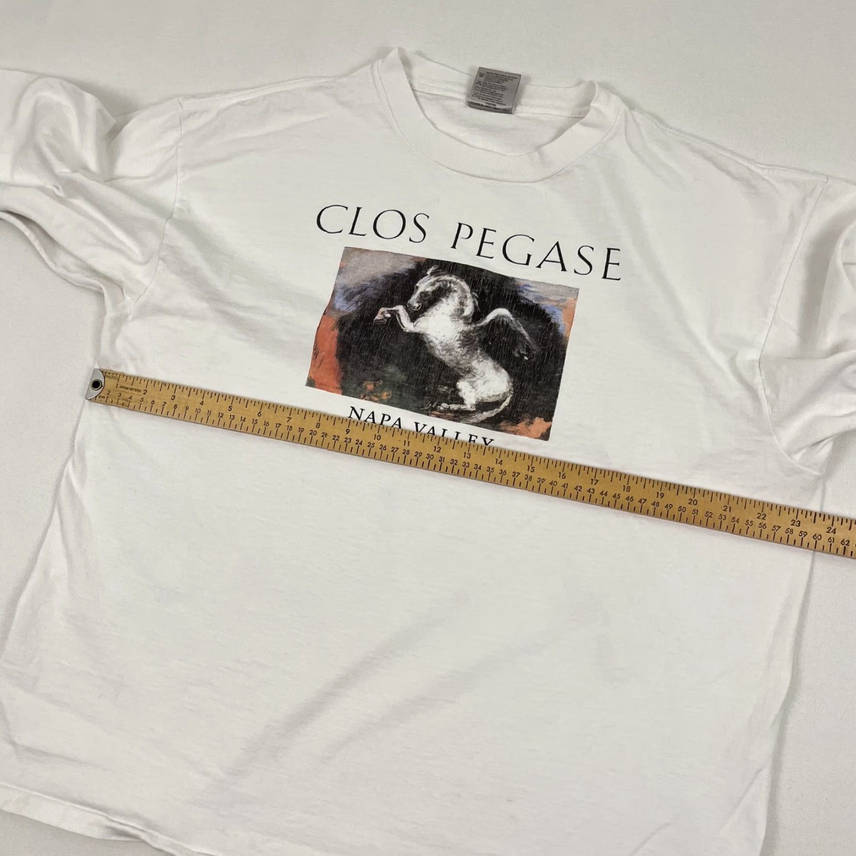 Vintage VINTAGE Napa Valley Clos Pegase Shirt Mens XL White Wine Art Horse Winery California Logo Graphic Print T-Shirt Mens Boys Womens 1990s Retro Classics Size US XL / EU 56 / 4 - 5 Thumbnail