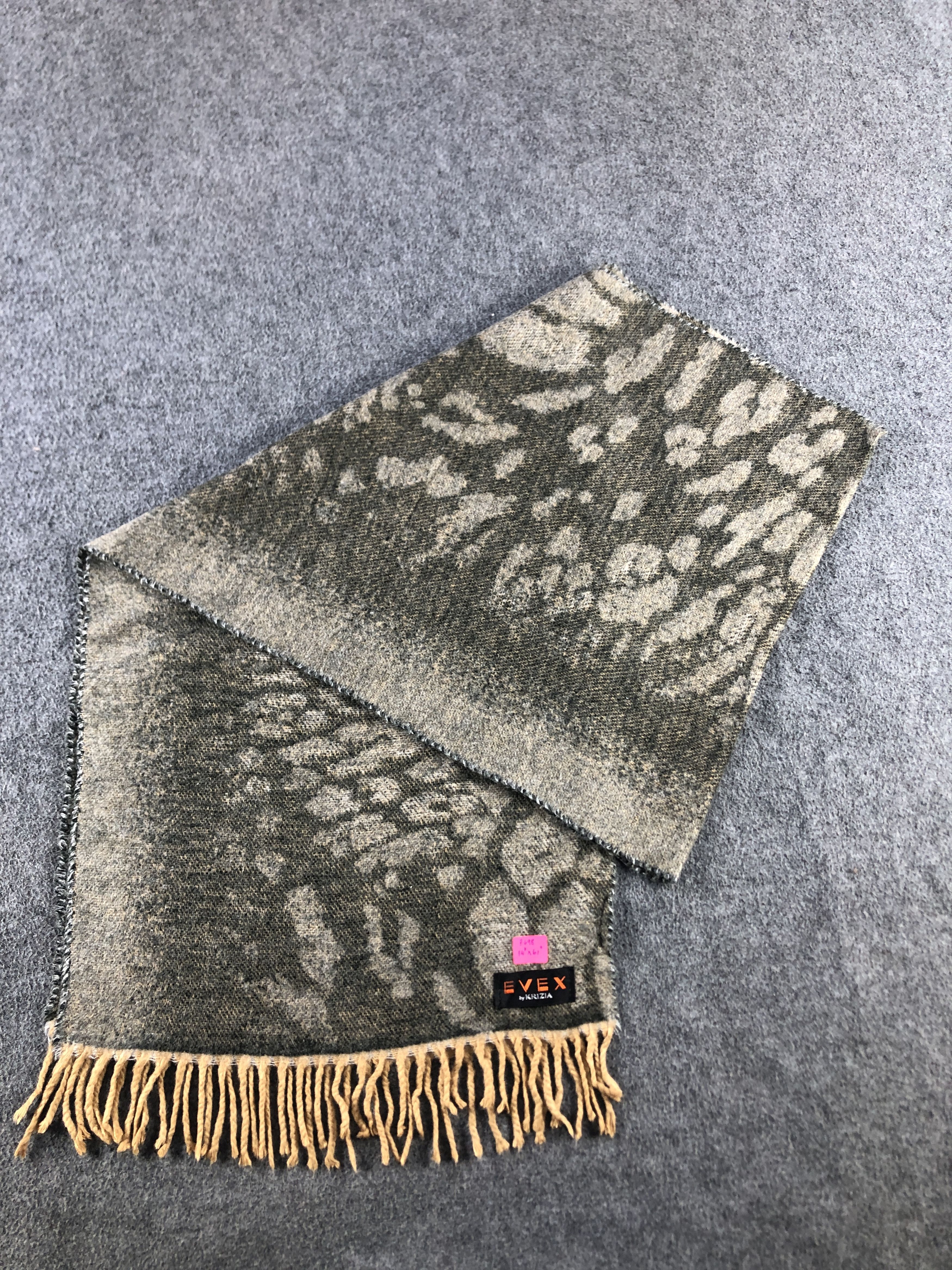 Krizia Uomo Krizia Uomo Scarf / Muffler / Neckwear P698 Size ONE SIZE - 4 Thumbnail