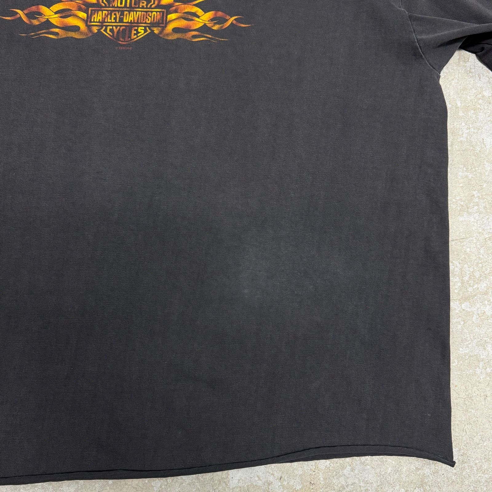 Harley Davidson 1999 Harley Davidson Flame Longsleeve Australia Size US L / EU 52-54 / 3 - 7 Thumbnail