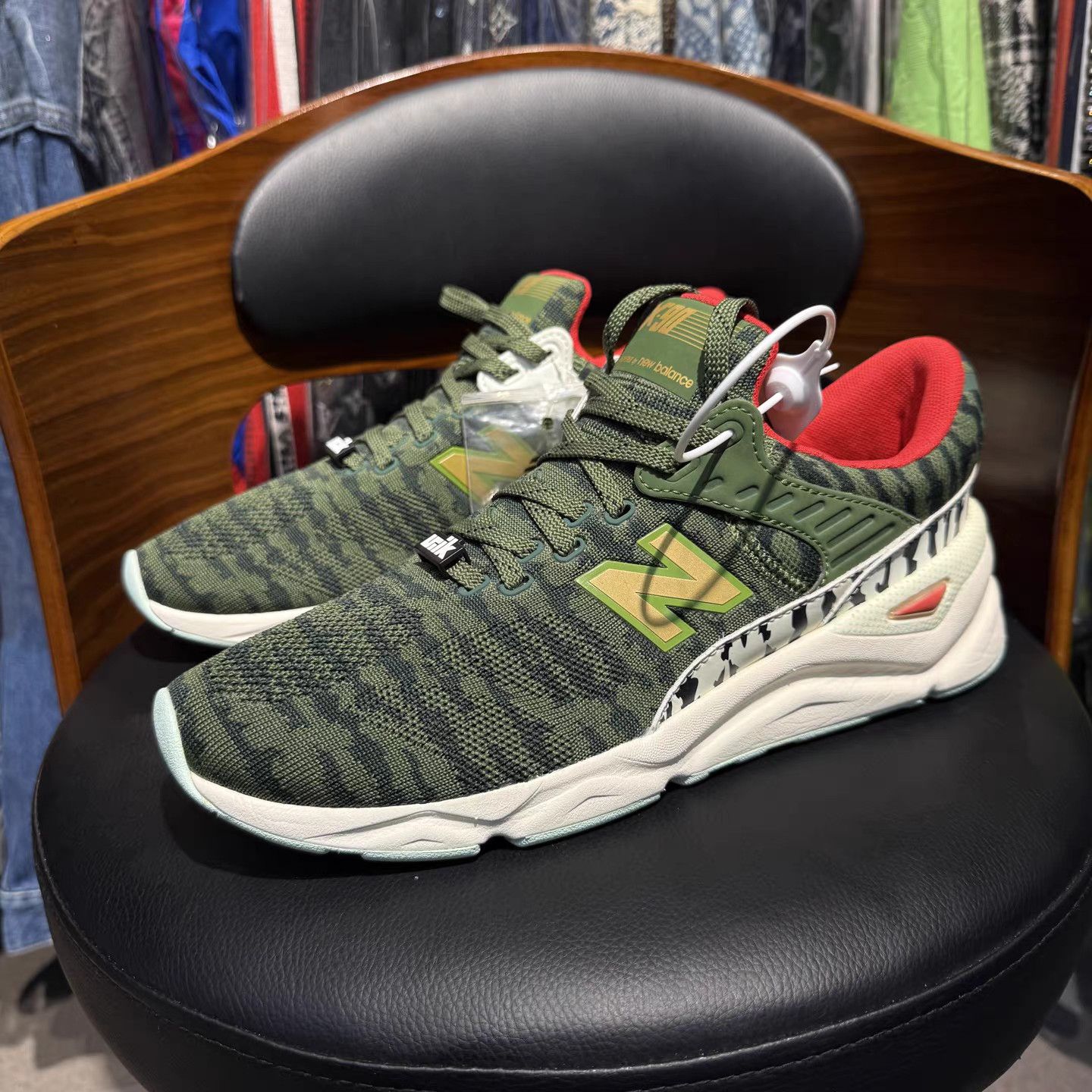 New Balance New Balance X-90 Watermelon Sneakers K15 Size US 11.5 / EU 44-45 - 1 Thumbnail