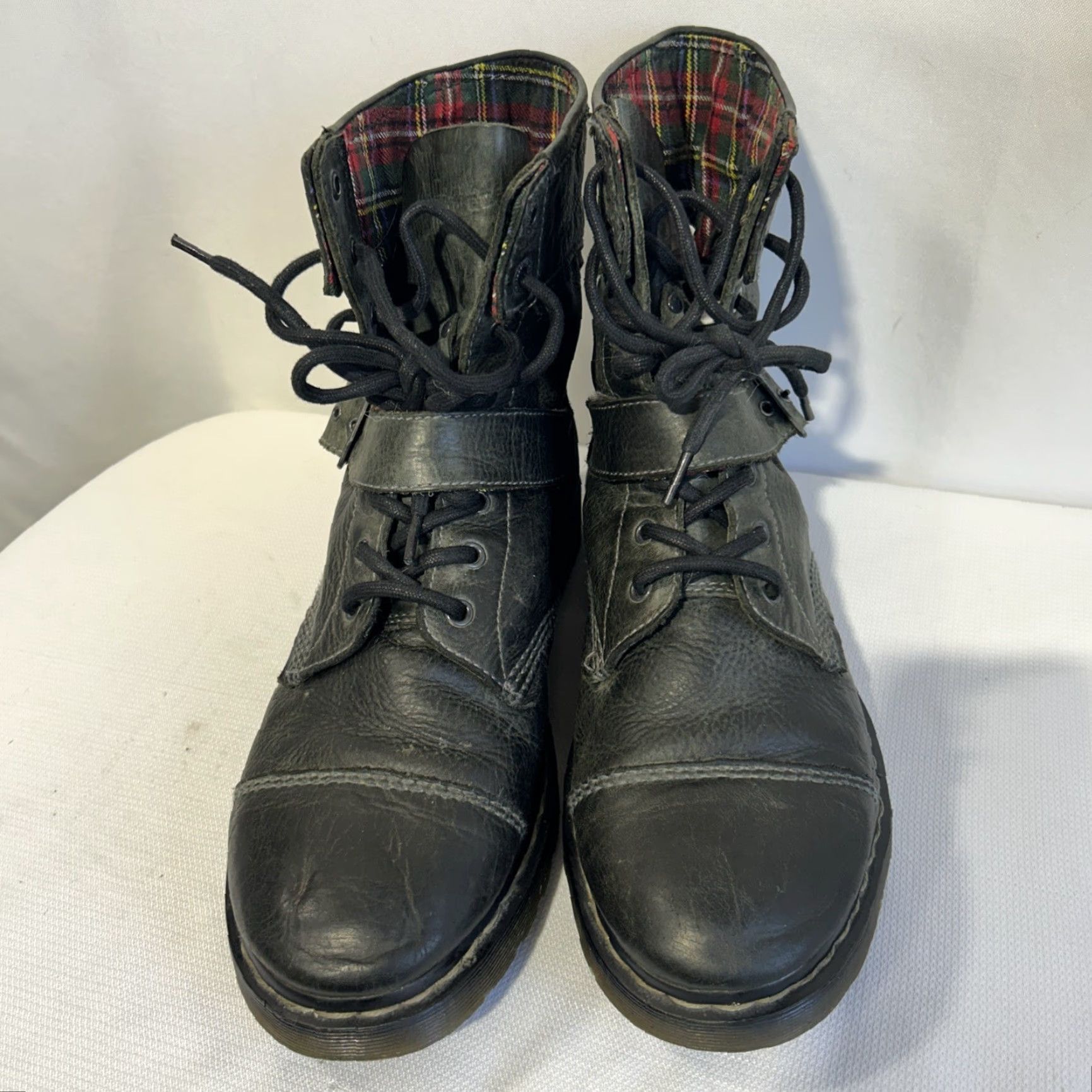 Dr. Martens VINTAGE Dr. Martens Triumph Moto Buckle Boots Combat Army Dark Leather Unisex Adults Dark Green 12 Boots Mens Women Size US 12 / EU 45 - 6 Thumbnail