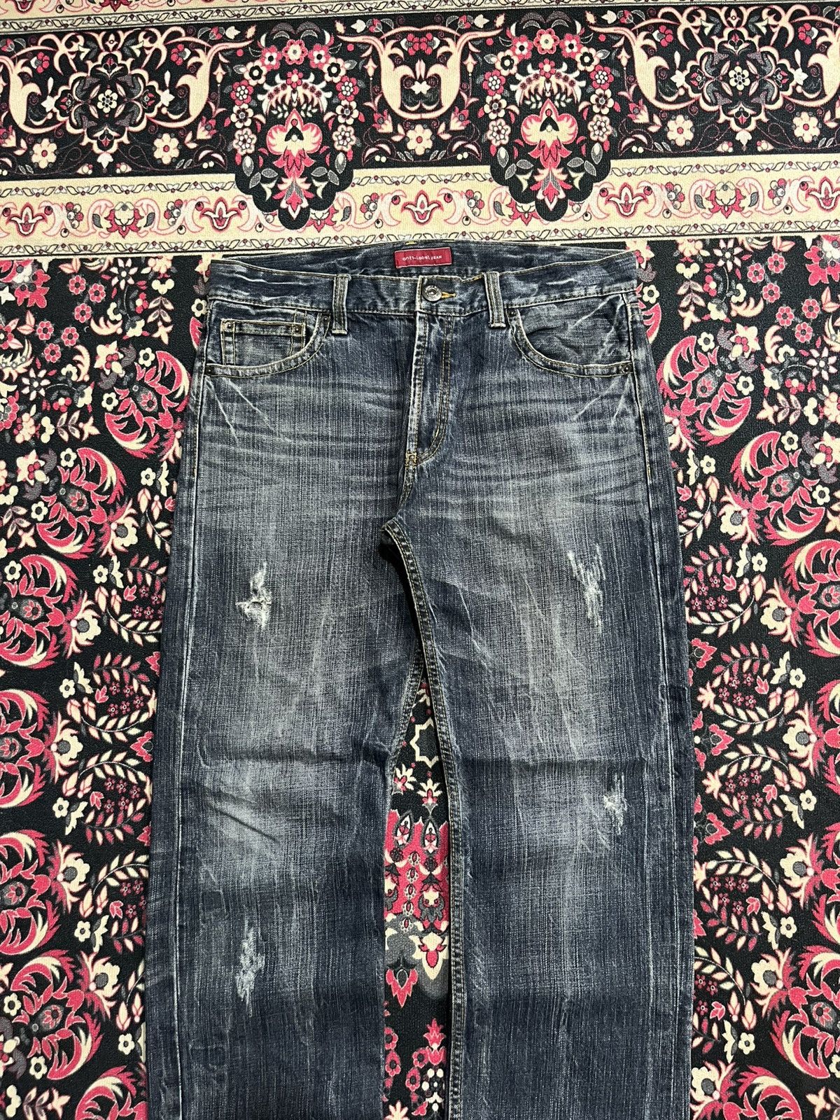 Le Grande Bleu (L.G.B.) Vintage Anti Label Embroidery Slogan Rhinestone Dark Jeans Size US 33 - 3 Thumbnail