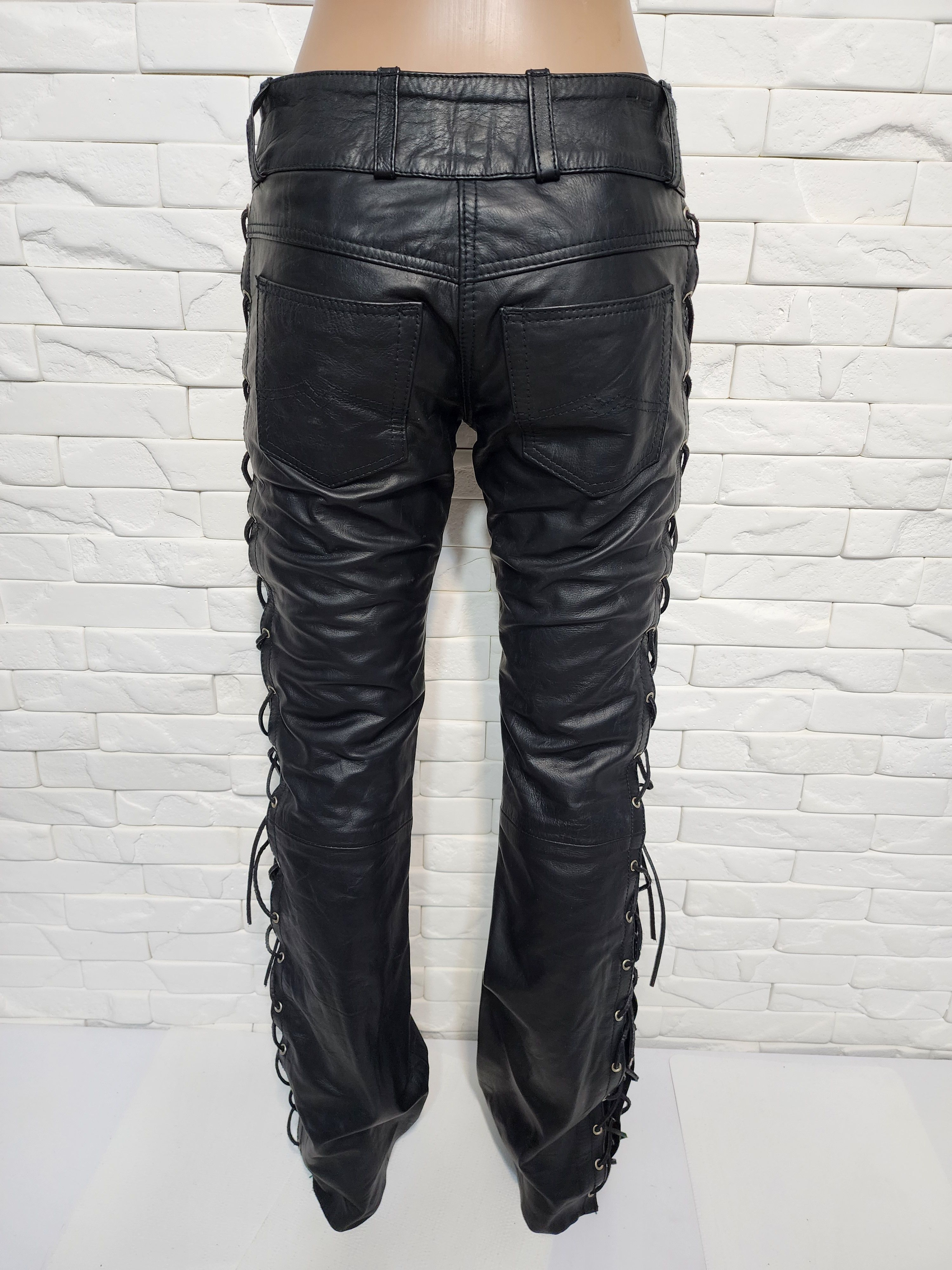Genuine Leather Women's black leather pants. Size 30" / US 8 / IT 44 - 5 Thumbnail