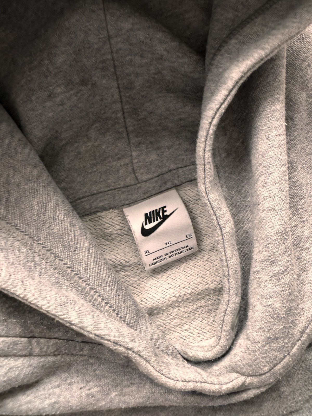 Nike × Vintage NIKE VINTAGE CENTER LOGO OVERSIZE BOXY HOODIE Size US XL / EU 56 / 4 - 4 Thumbnail