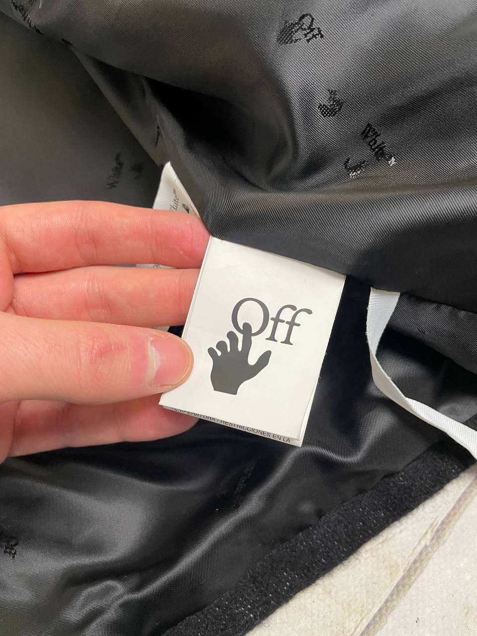 Off-White Off White Coat Wool Pattern Graffiti Size US M / EU 48-50 / 2 - 13 Thumbnail