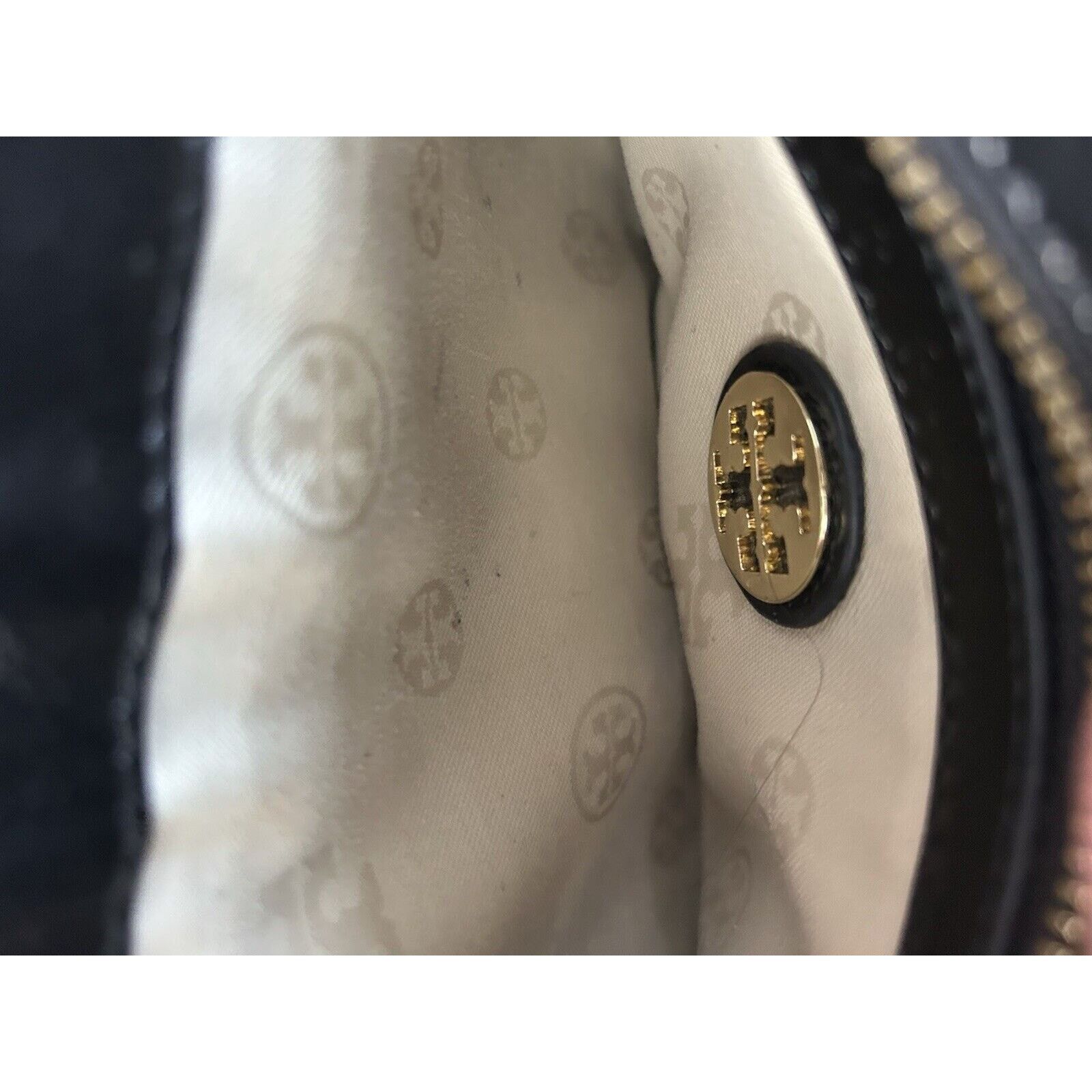 Tory Burch Tory Burch Reva Black Leather Crossbody Clutch Purse Bag Size ONE SIZE - 18 Thumbnail