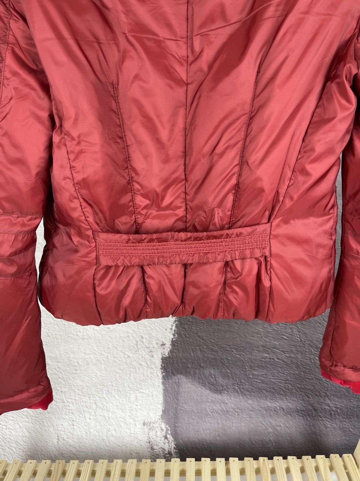 Marithe + Francois Girbaud Marithe Francois Girbaud red short nylon down jacket Size M / US 6-8 / IT 42-44 - 14 Thumbnail
