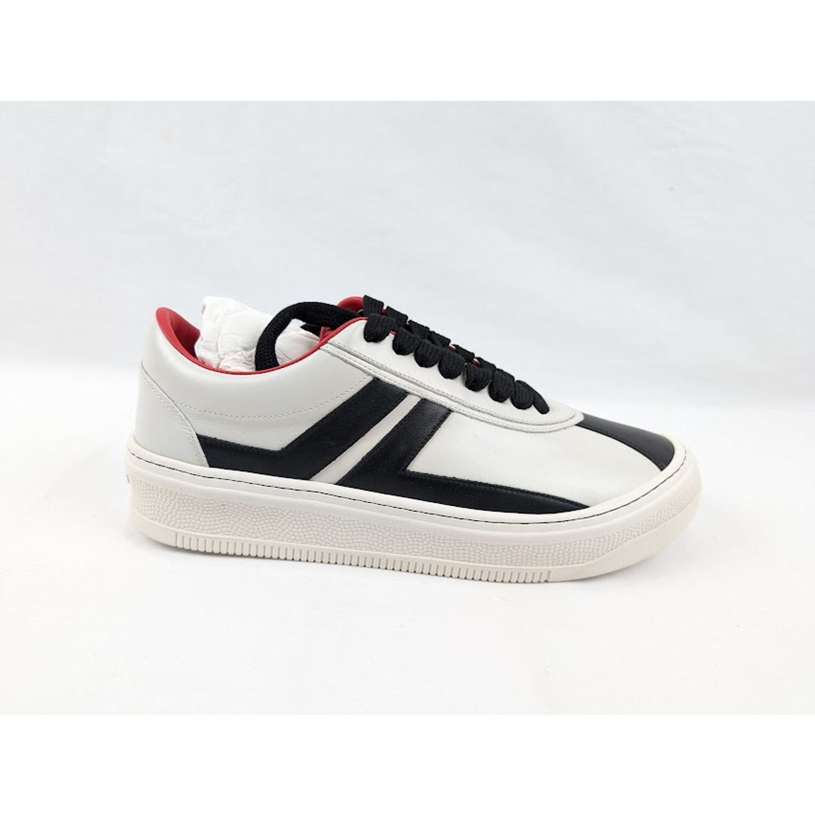 Future o1rshd1 Sneakers With High Sole in Off White/Black Size US 13 / EU 46 - 1 Thumbnail