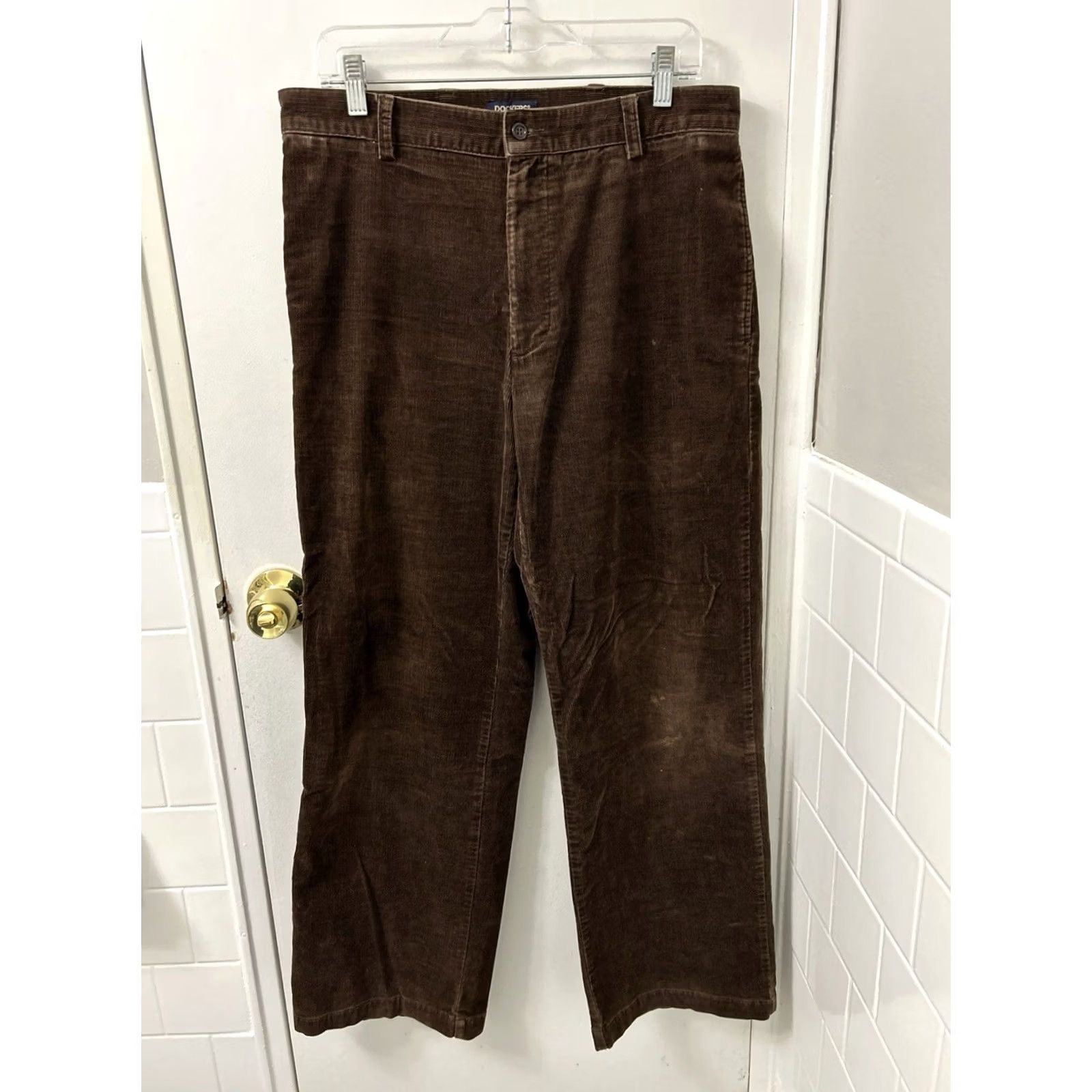 Dockers VINTAGE Dockers Corduroy Pants Mens 32x30 Brown Finewale Flat Front Classic Fit Brown Corduroy Pants Mens 32 Regular Straight Leg 5-Pocket Dockers Size US 32 / EU 48 - 2 Thumbnail