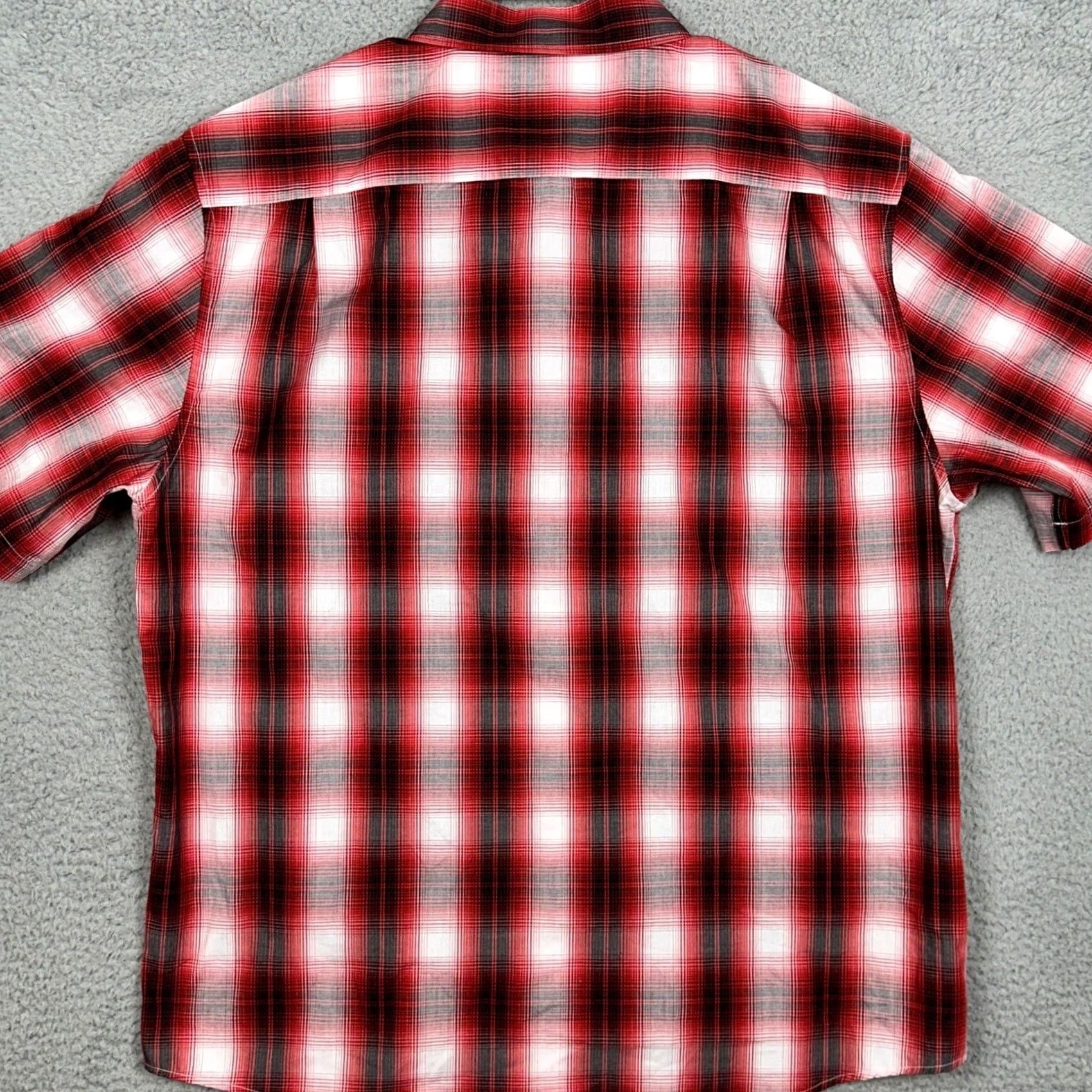 Vintage Dubinik Shirt Mens XL Red Black Button-Down Plaid Short Sleeve Pocket Casual EUC Size US XL / EU 56 / 4 - 3 Thumbnail