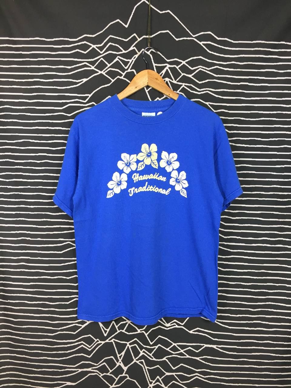 Vintage Vtg Hawaiian Traditional Hibiscus Flower Tee Size US M / EU 48-50 / 2 - 1 Thumbnail