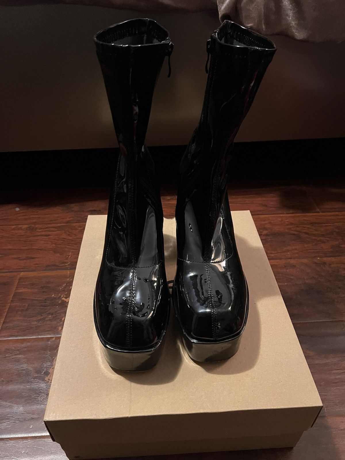 Asos Stylish ASOS platform heel boots in glossy black patent Size US 10 / IT 40 - 3 Thumbnail