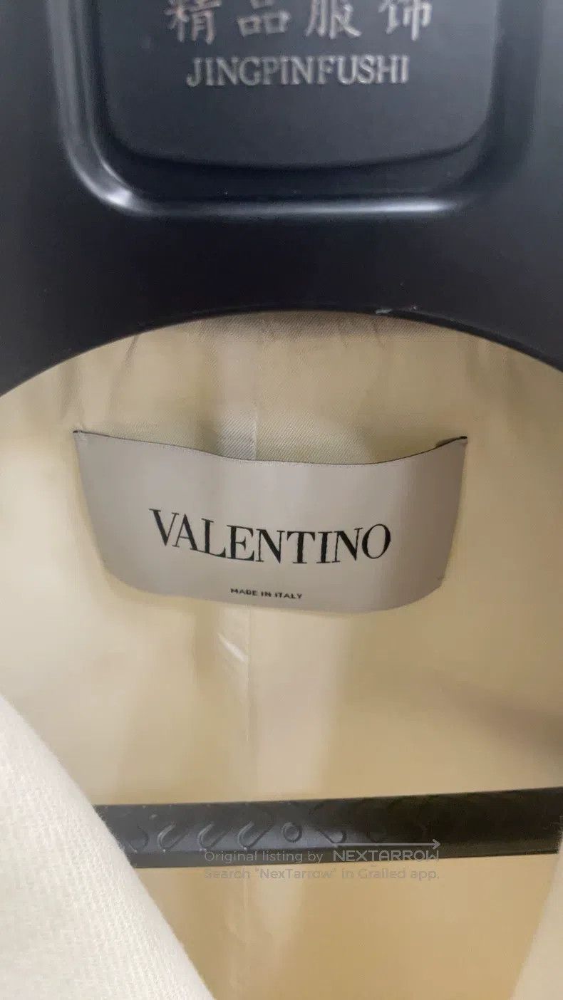 Valentino Valentino Short white coat Size M / US 6-8 / IT 42-44 - 9 Thumbnail