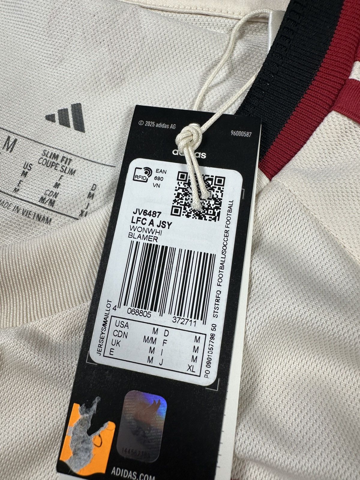 Adidas Vintage adidas Liverpool soccer Shorts Blokecore Rare M 90s Size US M / EU 48-50 / 2 - 5 Thumbnail