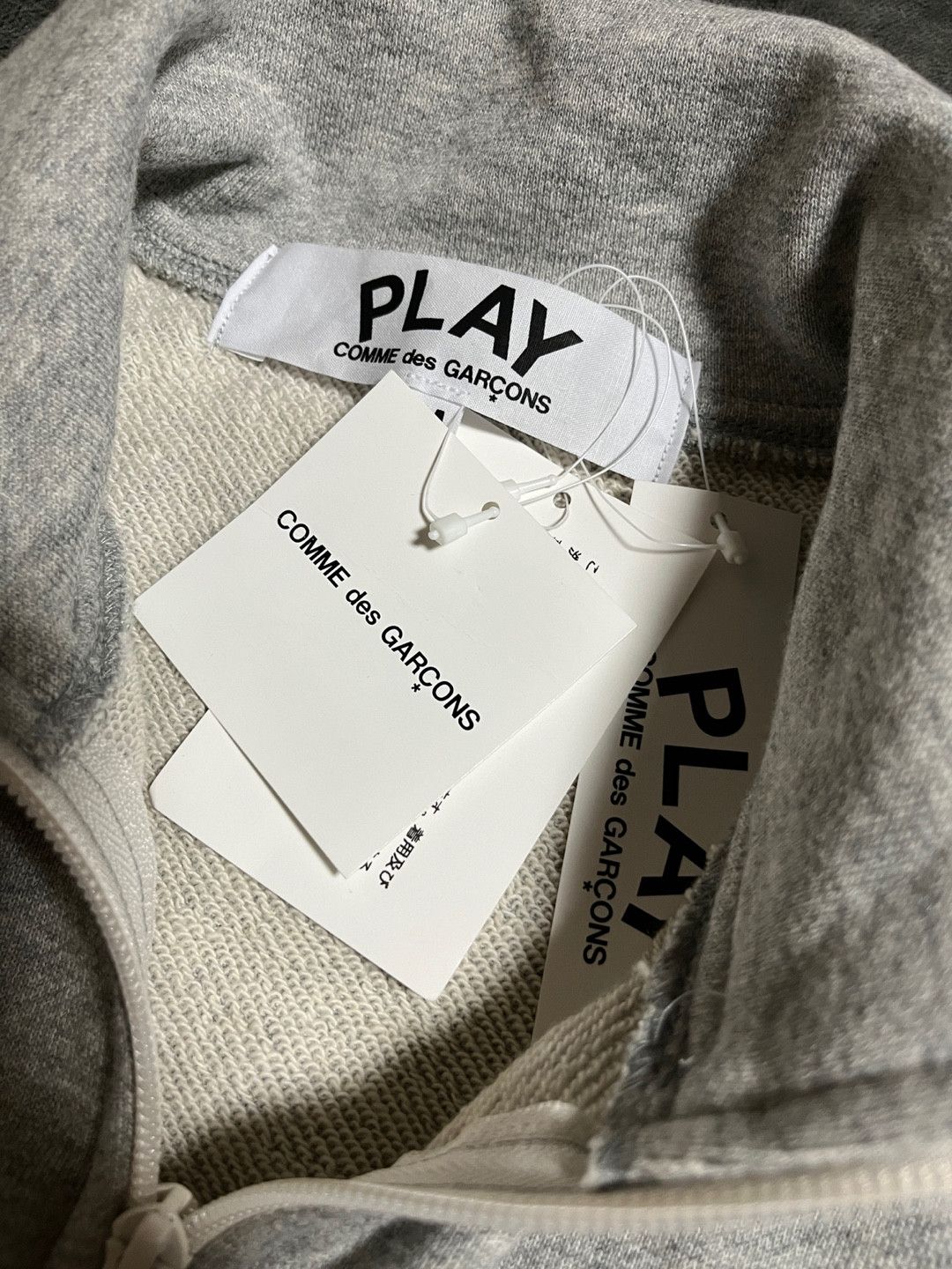 Comme des Garcons PLAY Logo zip up sweatshirt gray Size US M / EU 48-50 / 2 - 3 Thumbnail