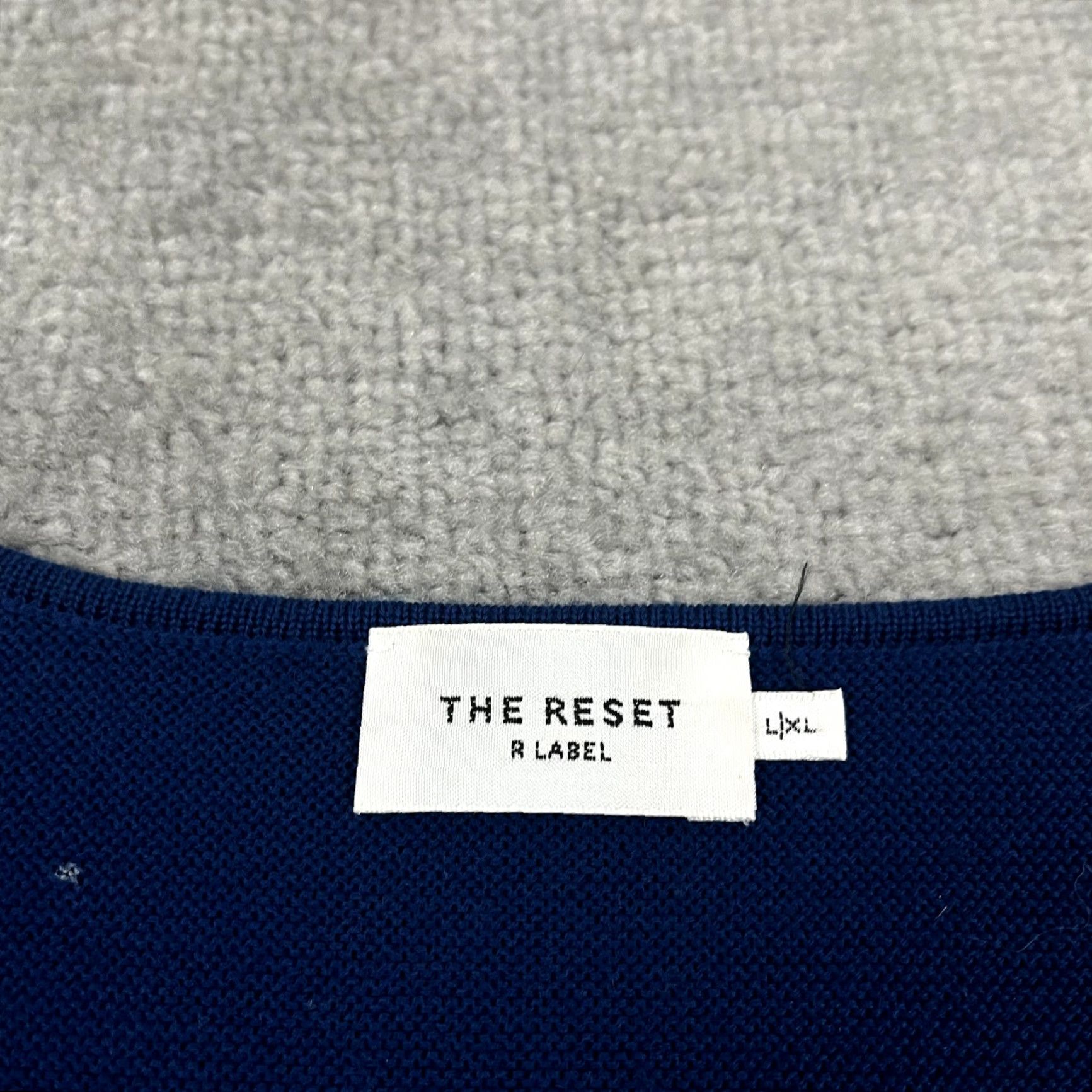 Vintage VINTAGE The Reset R Brand Women's Sweater Knit Pullover L/XL Blue V-Neck Dolman Sleeve Fall Winter Casual Size XL / US 12-14 / IT 48-50 - 2 Thumbnail