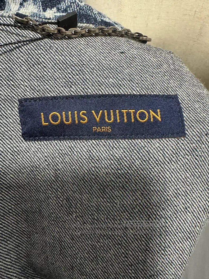 Louis Vuitton Louis Vuitton Tapestry full denim short sleeve shirt Size US L / EU 52-54 / 3 - 4 Thumbnail