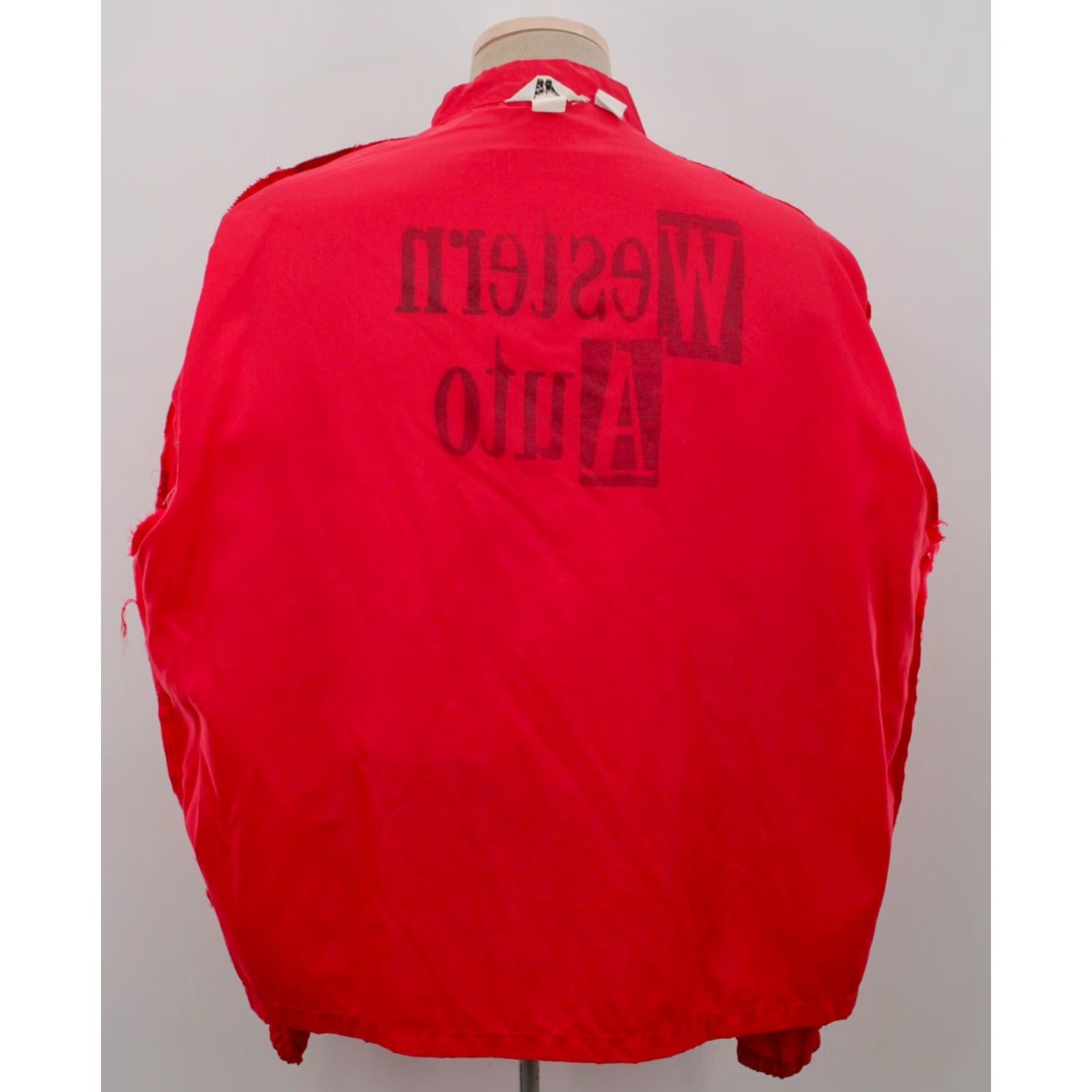 Vintage VTG Men's VTG 70s Red Western Auto Cafe Racer Nylon Jacket Sz XL 1970s Swingster's Jacket XL Red 70s Swingster's VTG Mens Size US XL / EU 56 / 4 - 3 Thumbnail