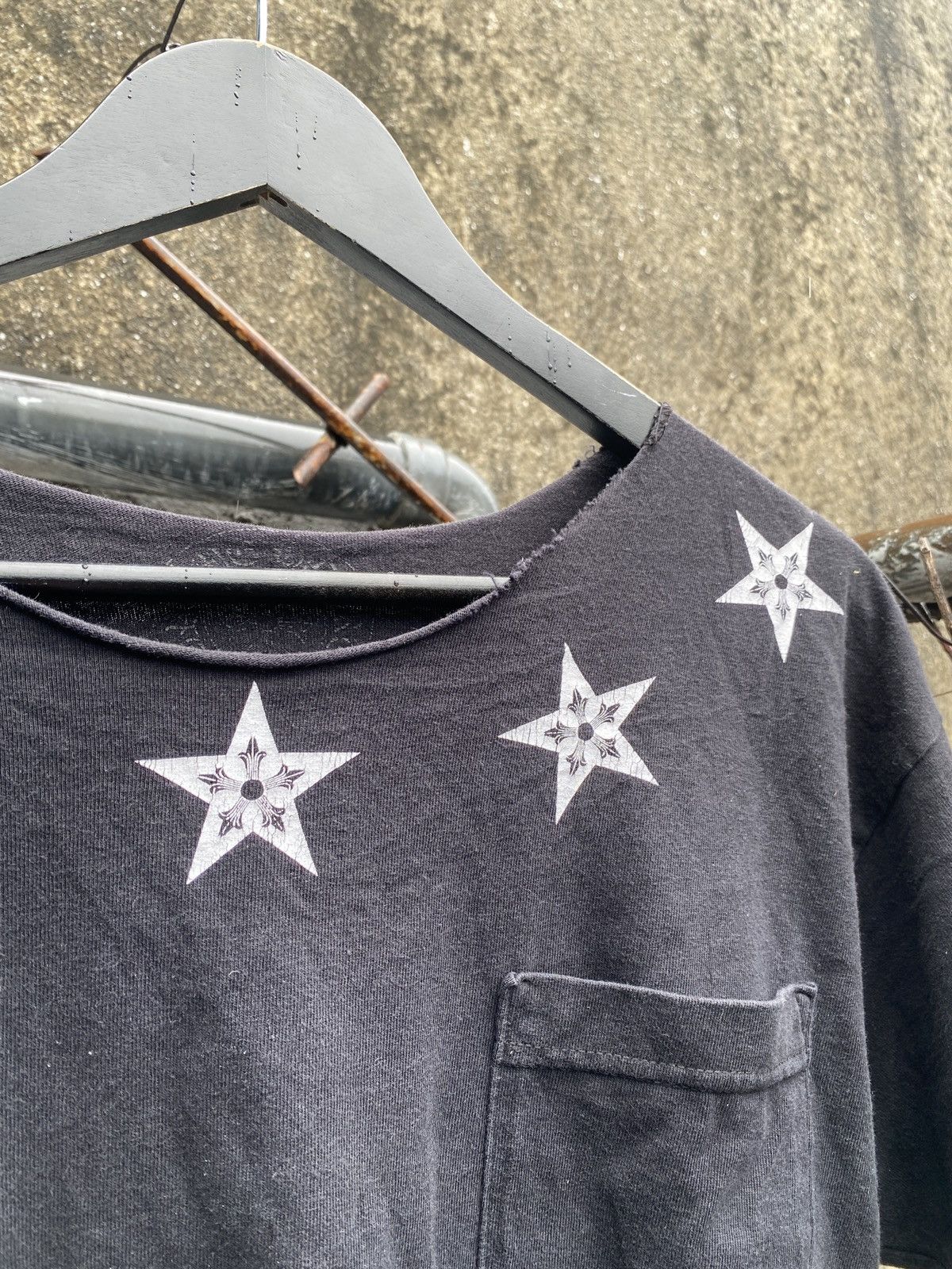 Chrome Hearts TRASHED - OFF SHOULDER CHROME HEARTS STARS VINTAGE TEE Size M / US 6-8 / IT 42-44 - 5 Thumbnail