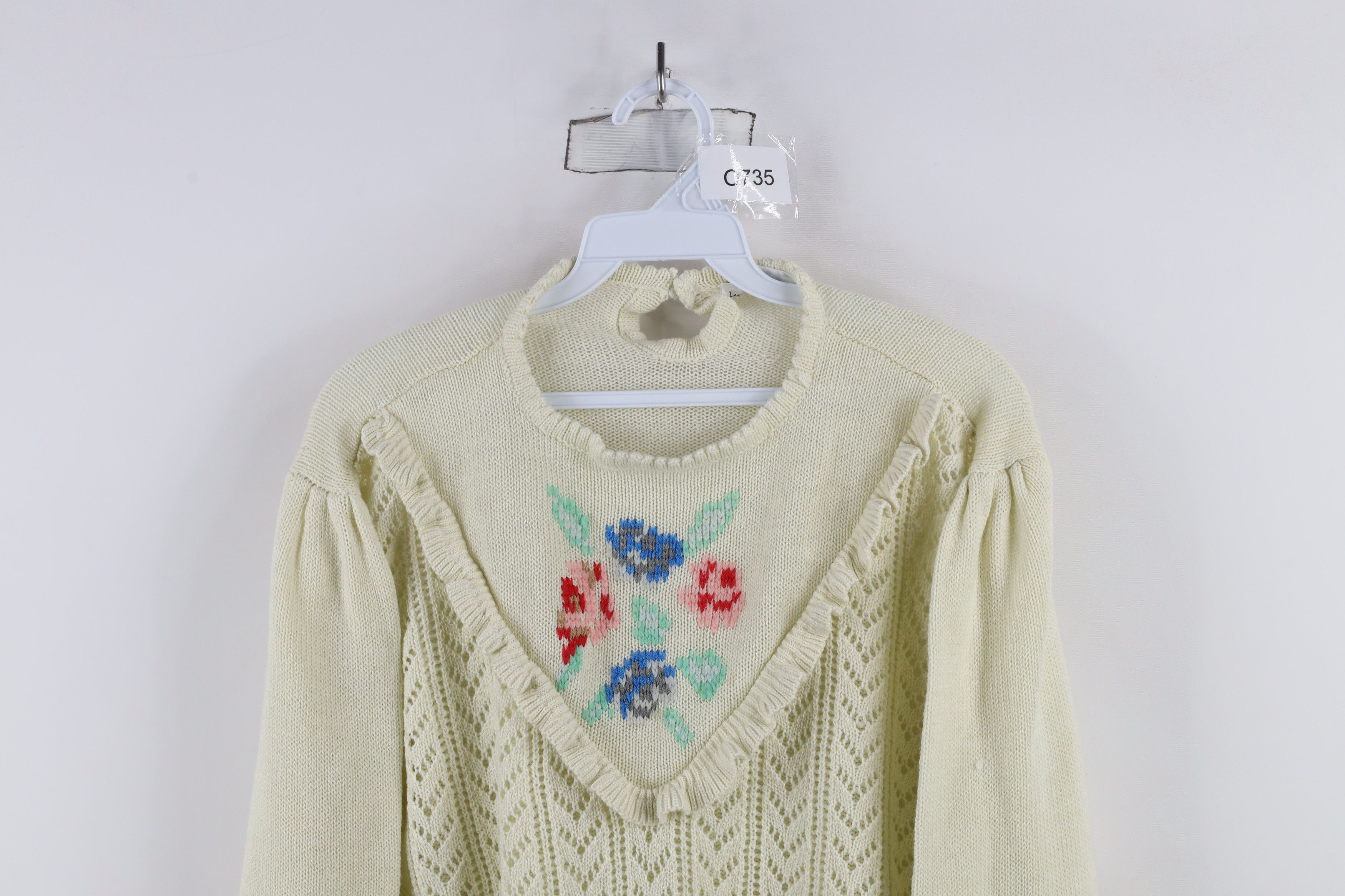Vintage Vintage 70s Streetwear Ruffled Flower Knit Sweater Beige Size L / US 10 / IT 46 - 2 Thumbnail