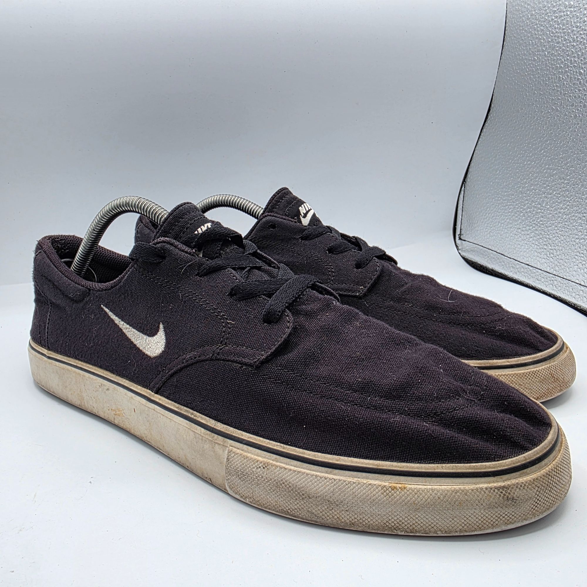 Nike Nike SB Clutch Mens Size 11.5 Black Sneaker Shoes Casual Ska Size US 11.5 / EU 44-45 - 1 Thumbnail