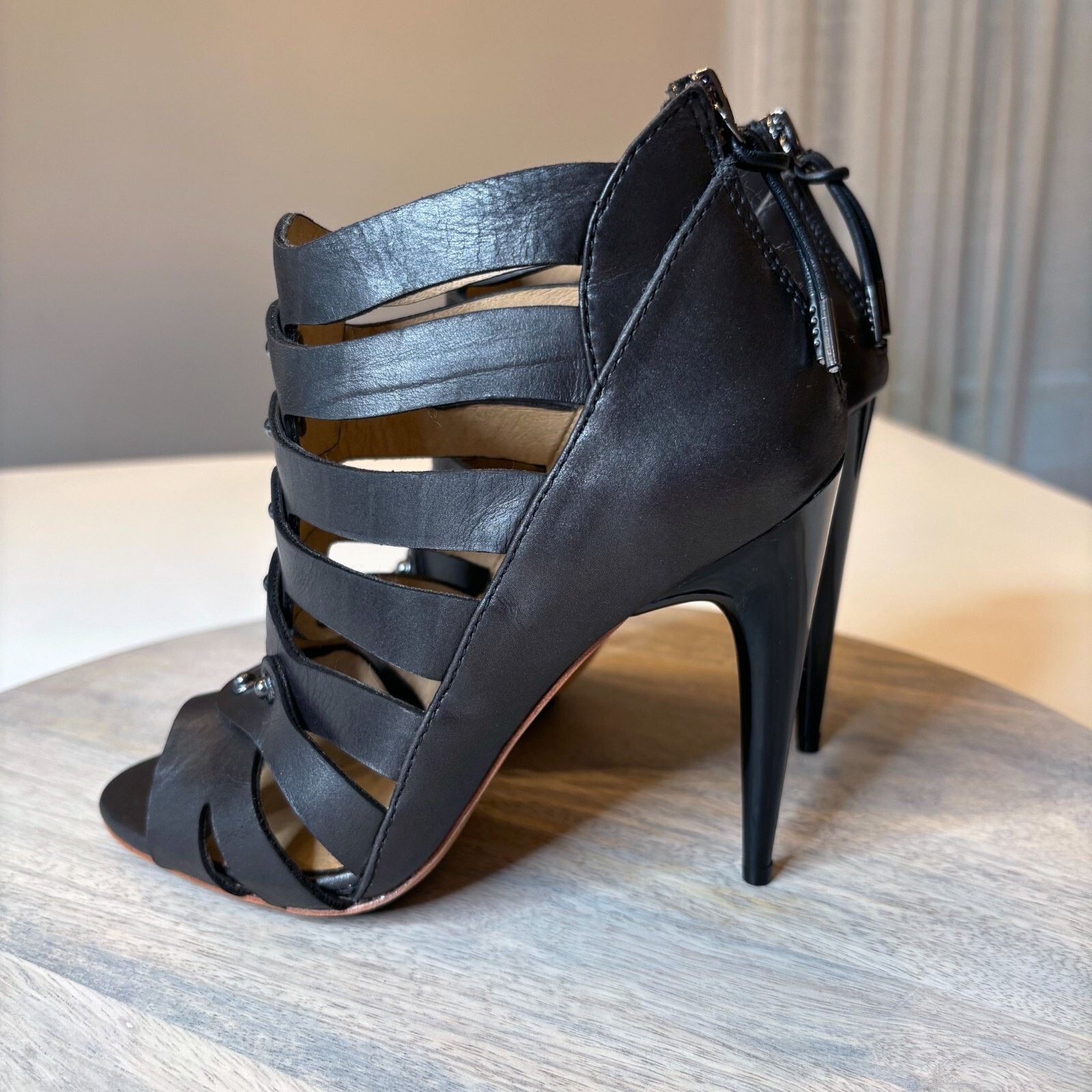 L.A.M.B. L.A.M.B. Black Leather Back Zip Shootie Heels Size 5.5 M Size US 5.5 / IT 35.5 - 6 Thumbnail