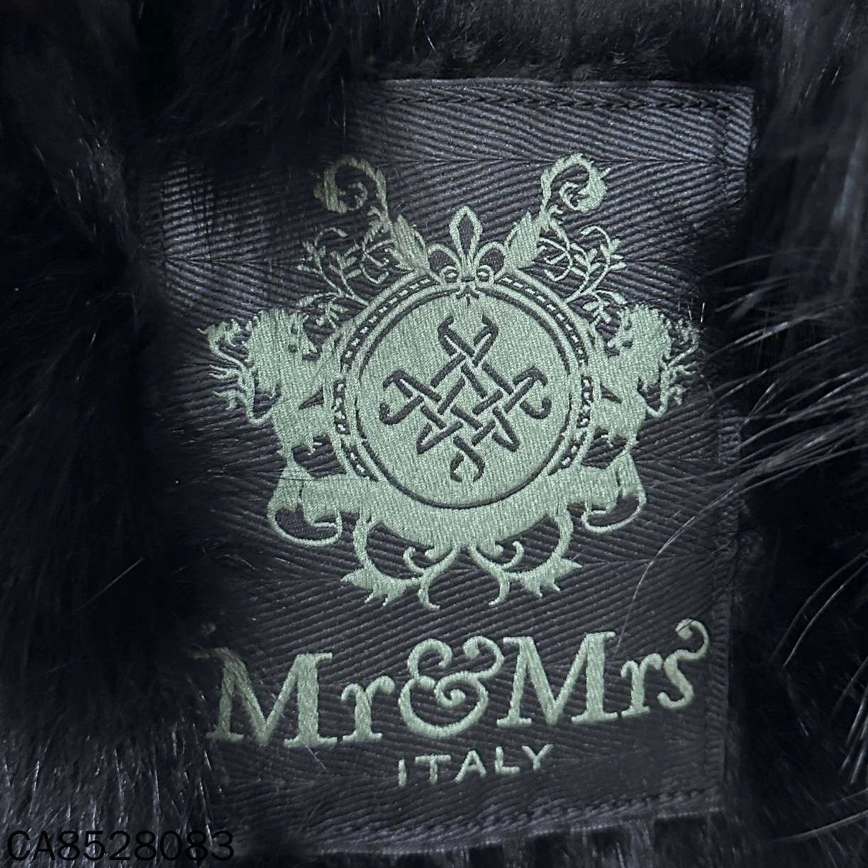 MR & MRS ITALY Mr & Mrs black full fur coat S Size S / US 4 / IT 40 - 6 Thumbnail