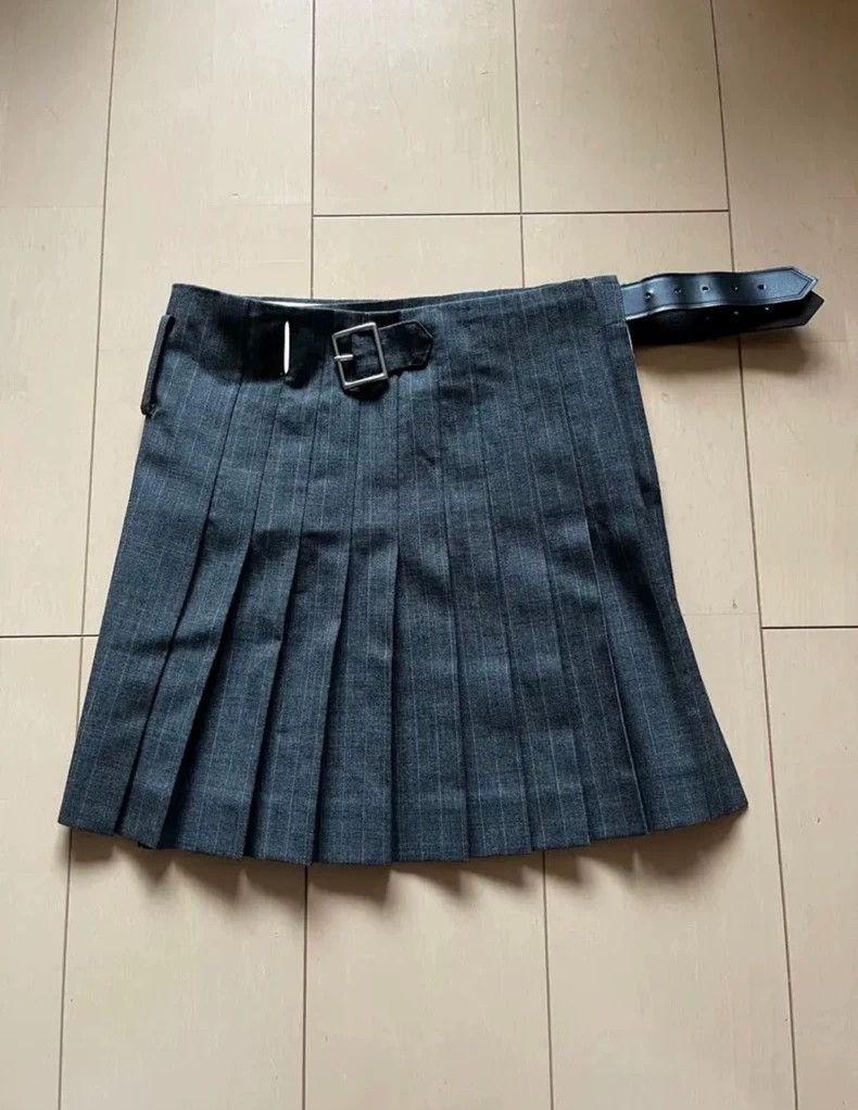 Comme Des Garcons size S Pleated skirt
