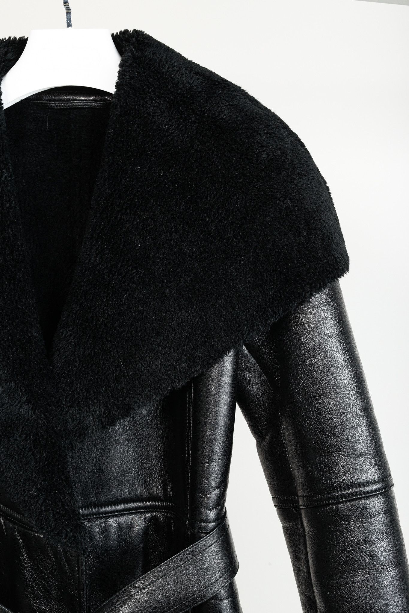Balenciaga Balenciaga PF/19 Black Leather Shearling Belted Trench Coat Size S / US 4 / IT 40 - 3 Thumbnail