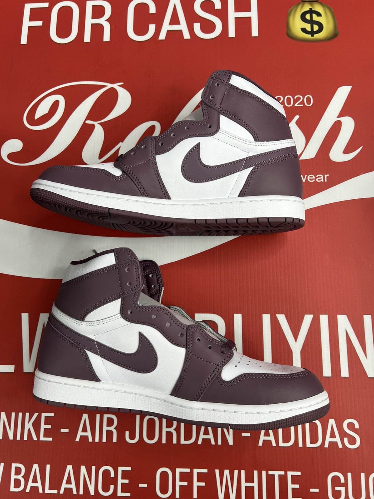 Jordan Brand Air Jordan 1 Mauve Size 10.5 Size US 10.5 / EU 43-44 - 3 Thumbnail