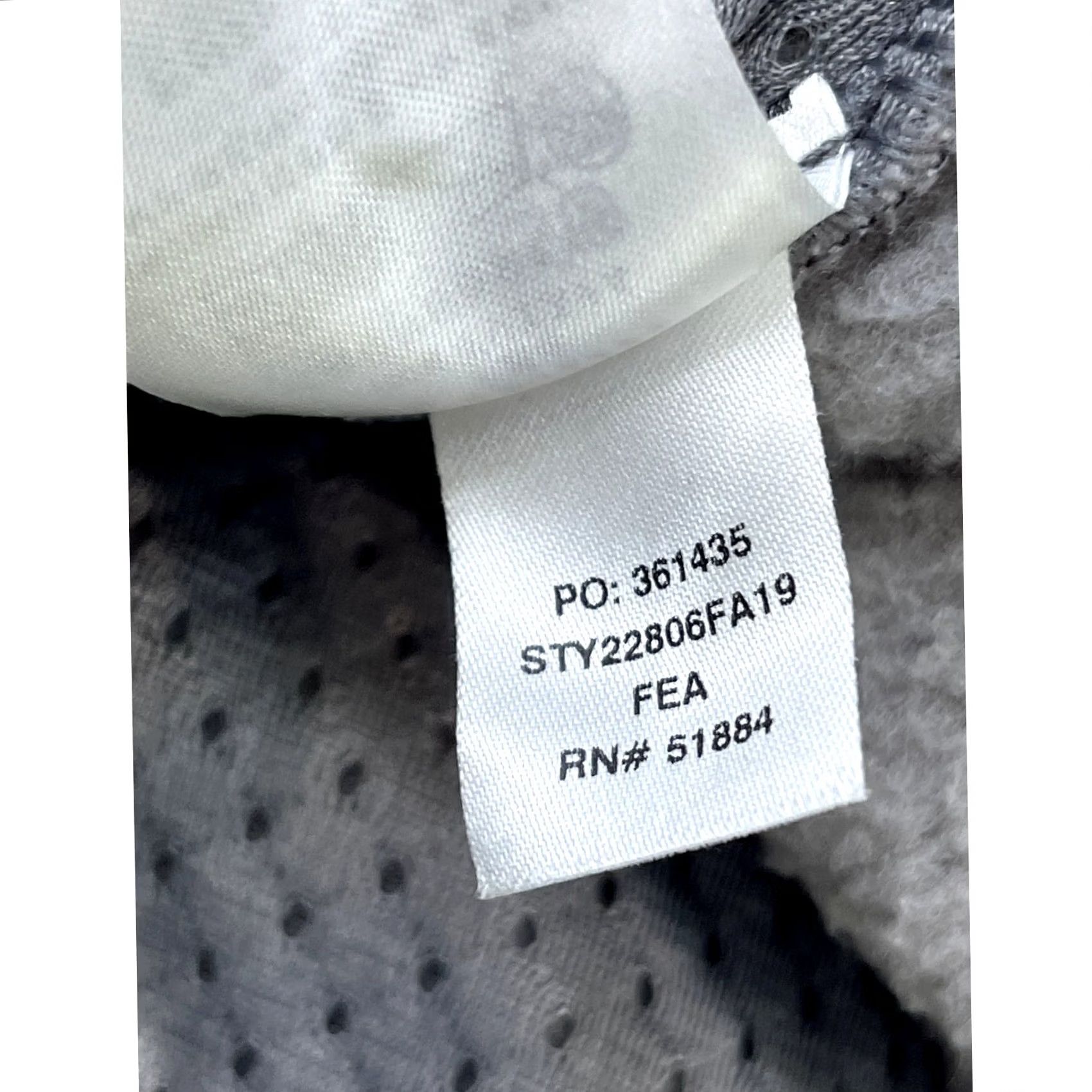 Patagonia Patagonia Retro Pile Fleece Hoody Jacket Womens S Feather Gray Size S / US 4 / IT 40 - 7 Thumbnail