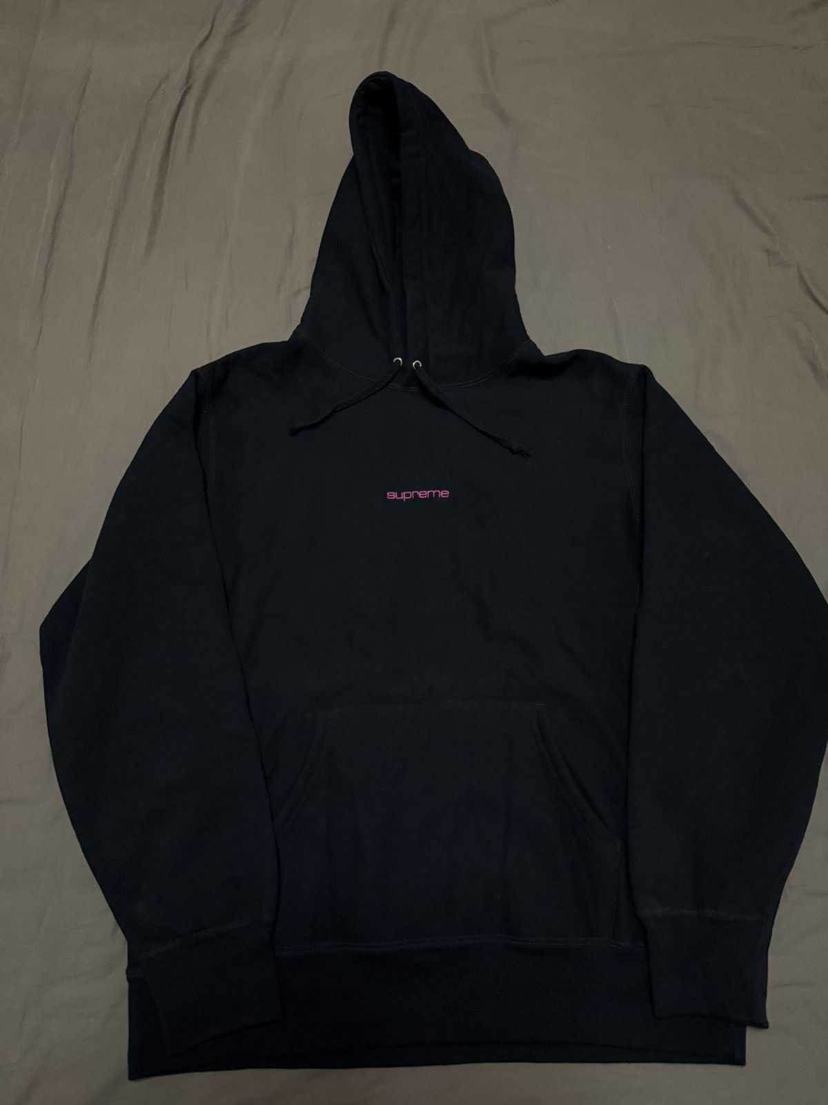 Supreme Supreme trademark hooded sweatershirt navy hoodie Size US L / EU 52-54 / 3 - 1 Thumbnail