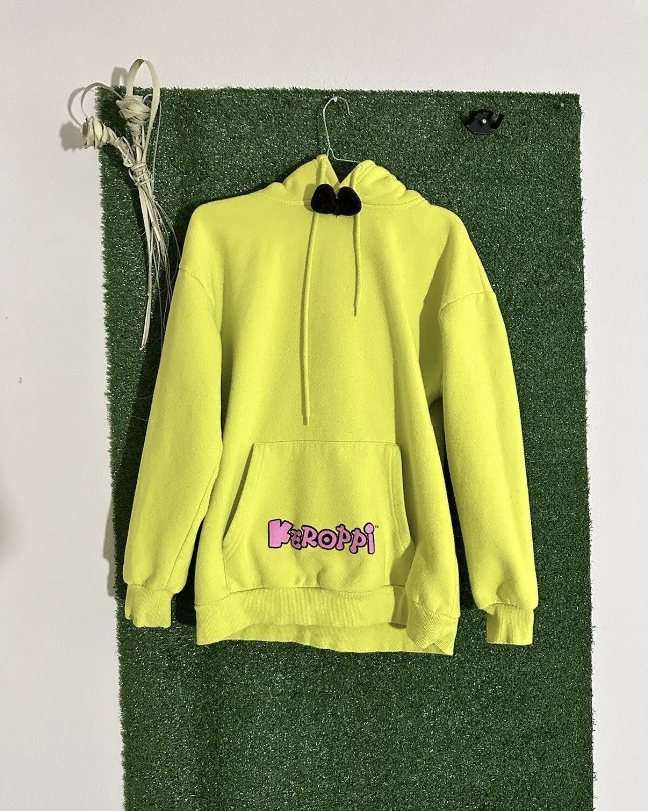 Forever 21 × Vintage Forever 21 keroppi hello kitty sweater Medium Size M / US 6-8 / IT 42-44 - 1 Thumbnail