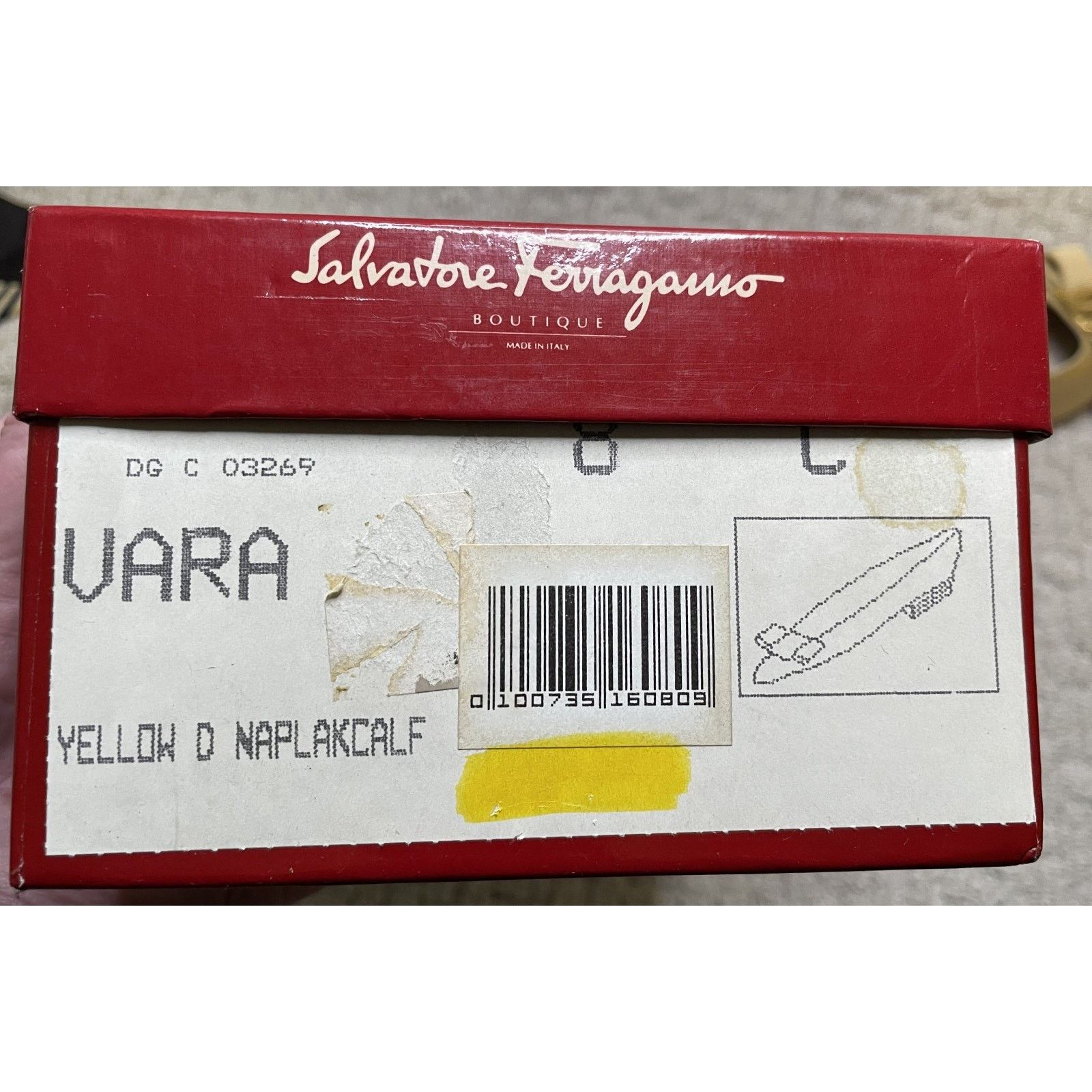 Salvatore Ferragamo Salvatore Ferragamo Pumps Womens 8 C Yellow Patent Leather Size US 8 / IT 38 - 14 Thumbnail