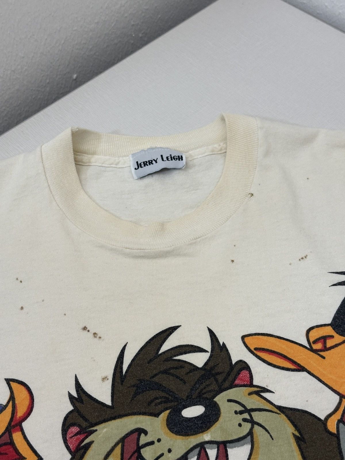 Warner Bros Vintage Looney Tunes Earner Bros TShirt Single Stitch Taz Size US XL / EU 56 / 4 - 3 Thumbnail
